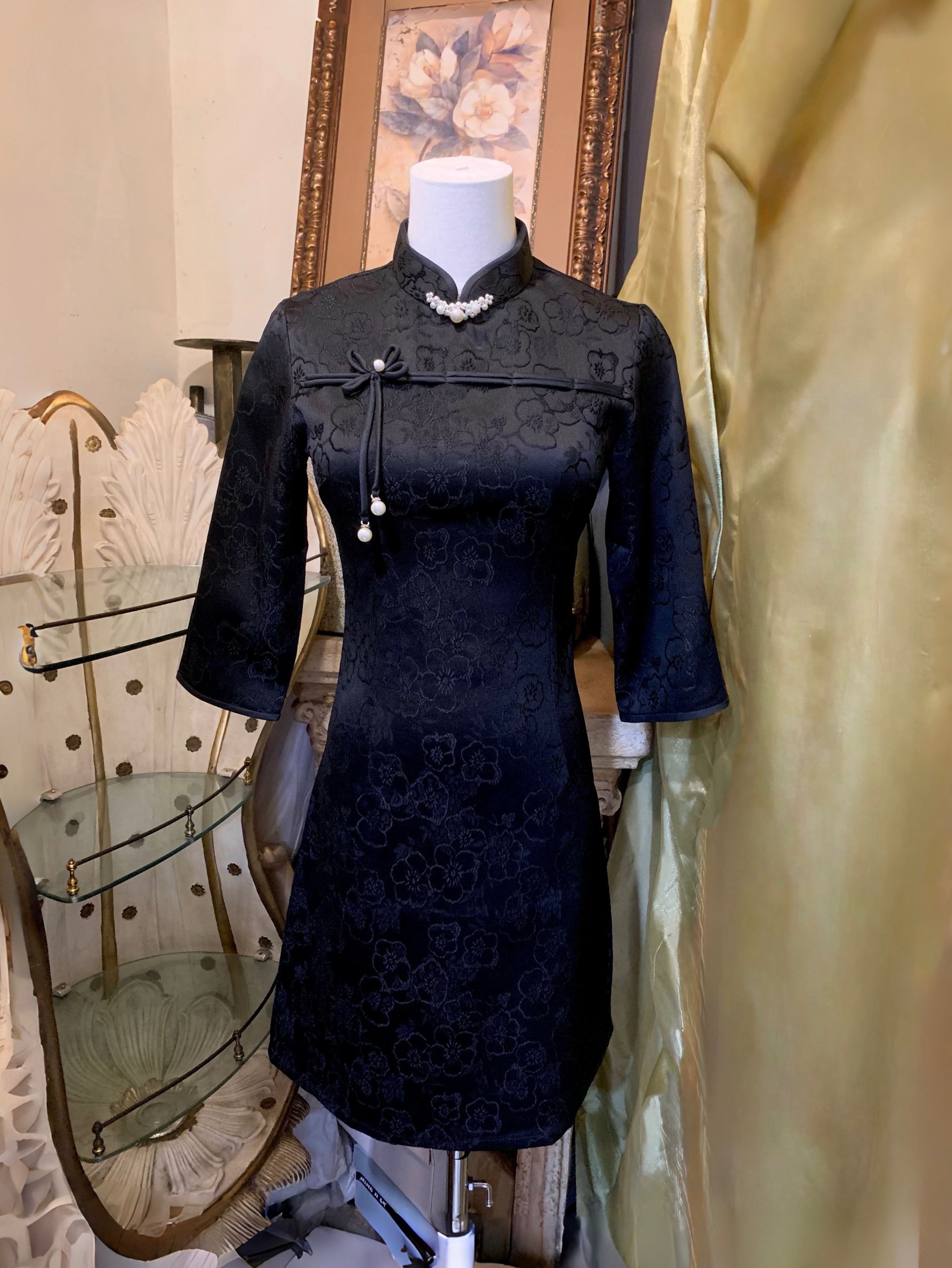 立體提花珍珠蝴蝶結旗袍洋裝