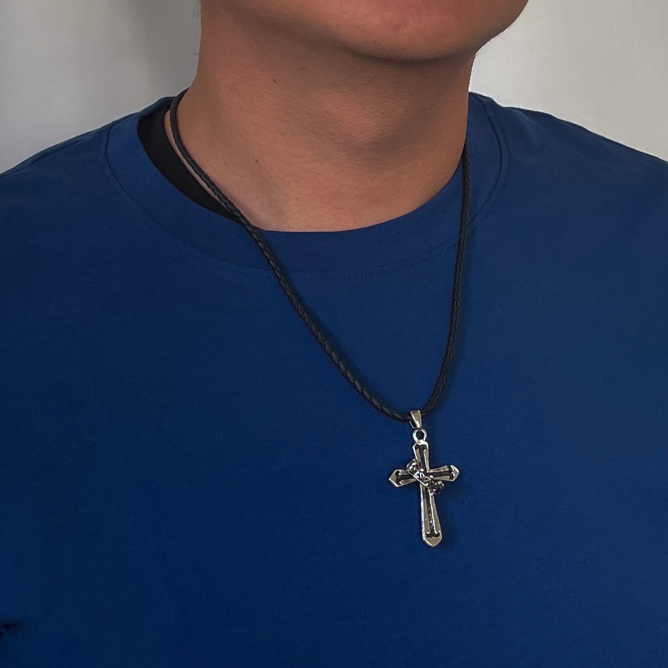 roots｜生命的冠冕十字架繩鍊