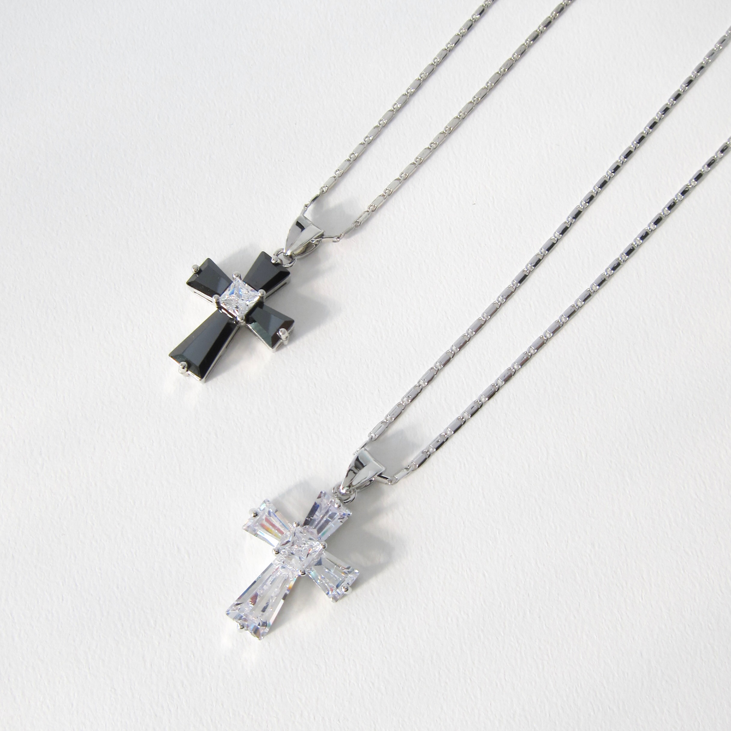 light｜幾何鑲嵌十字架項鍊