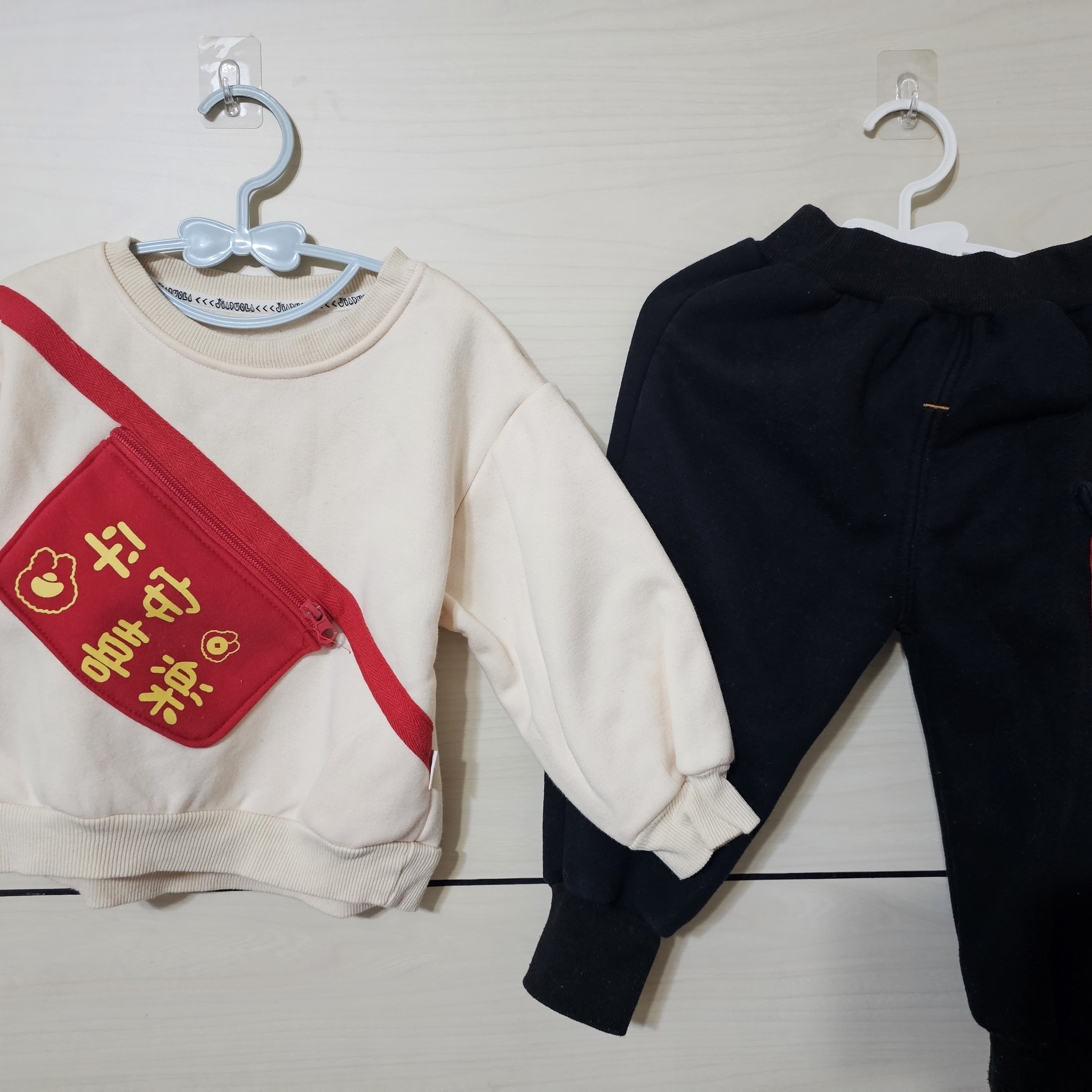 二手.寶寶新年春節平安喜樂戰袍（尺寸80）（上衣下褲）