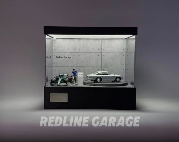 紅線車坊 1/64 桌面旋轉展廳