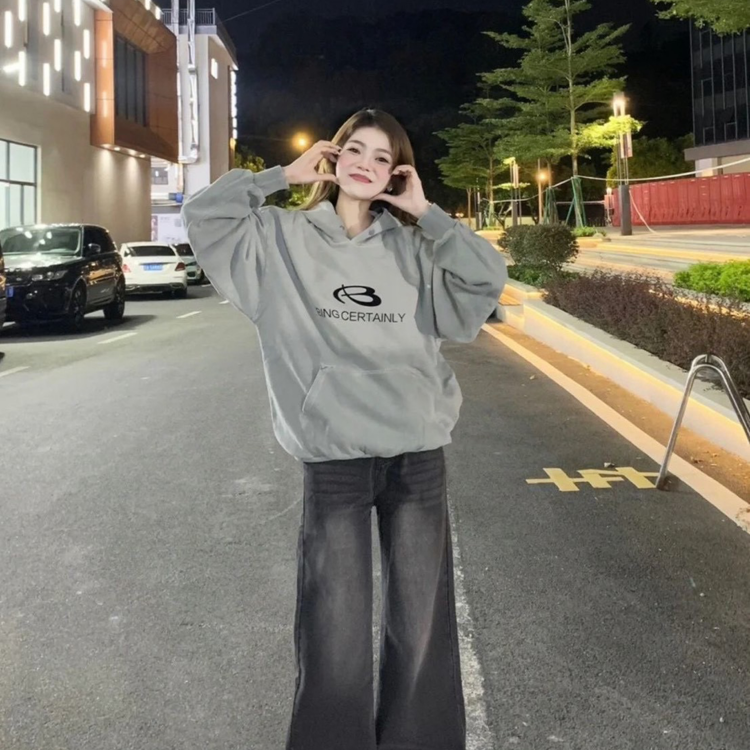 黑灰高腰闊腿牛仔