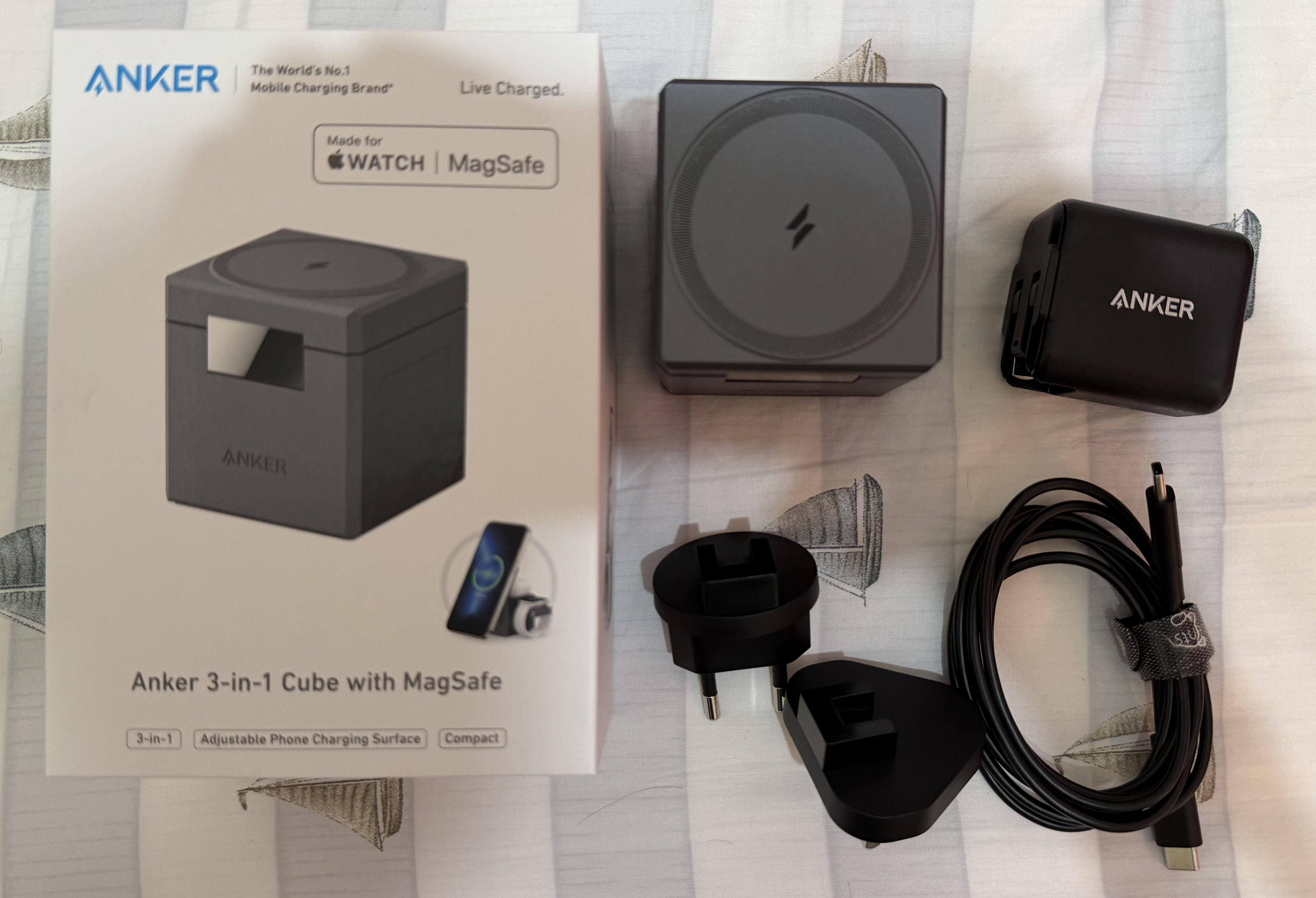 Anker安克三合一磁力魔方