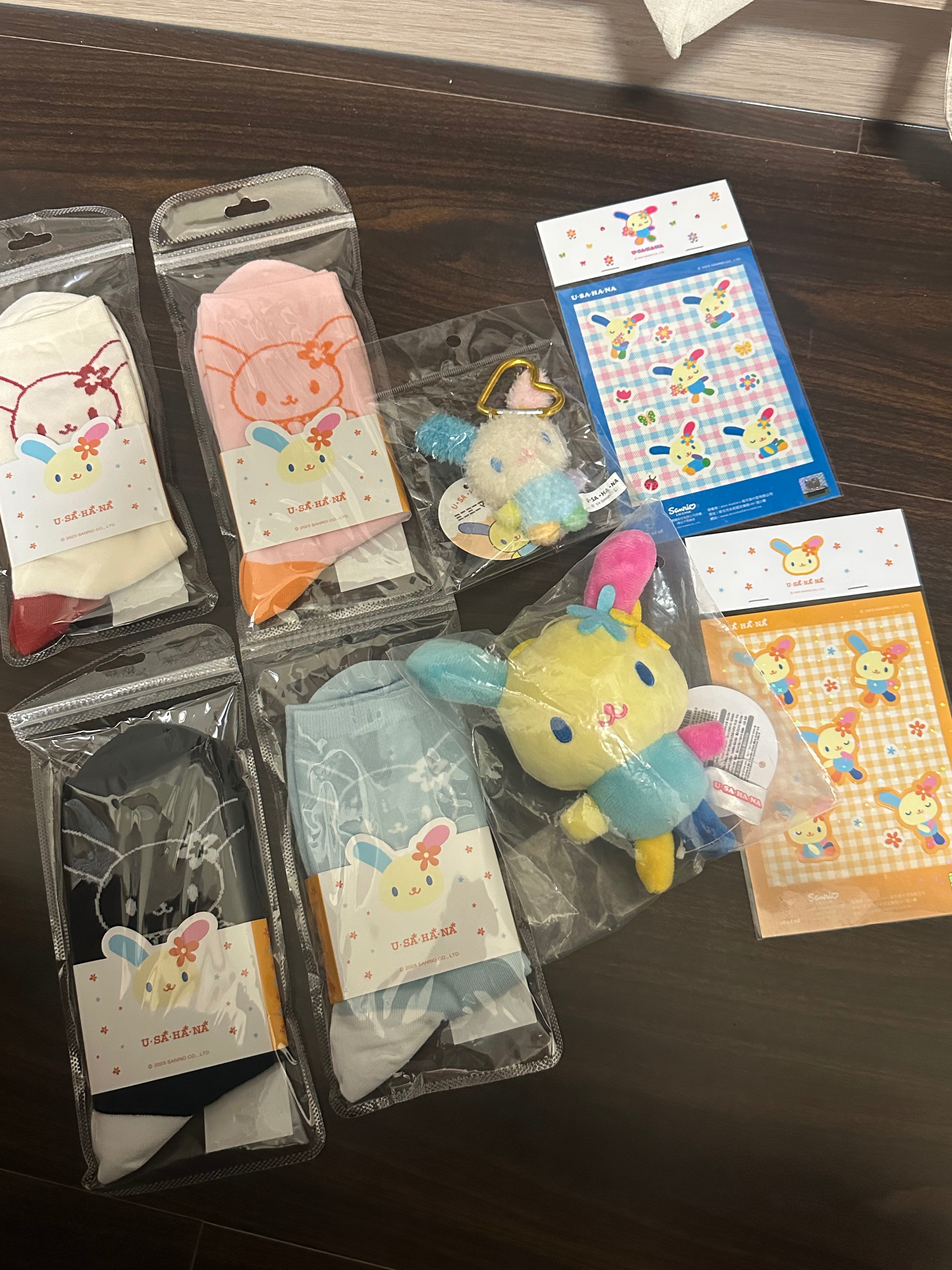 甜甜亂賣超值花小兔禮包