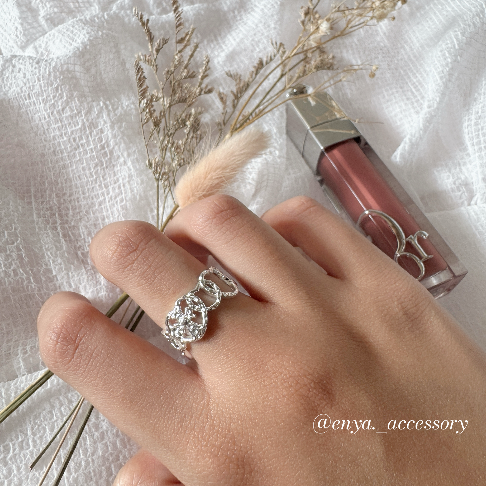 鏤空愛心調節戒