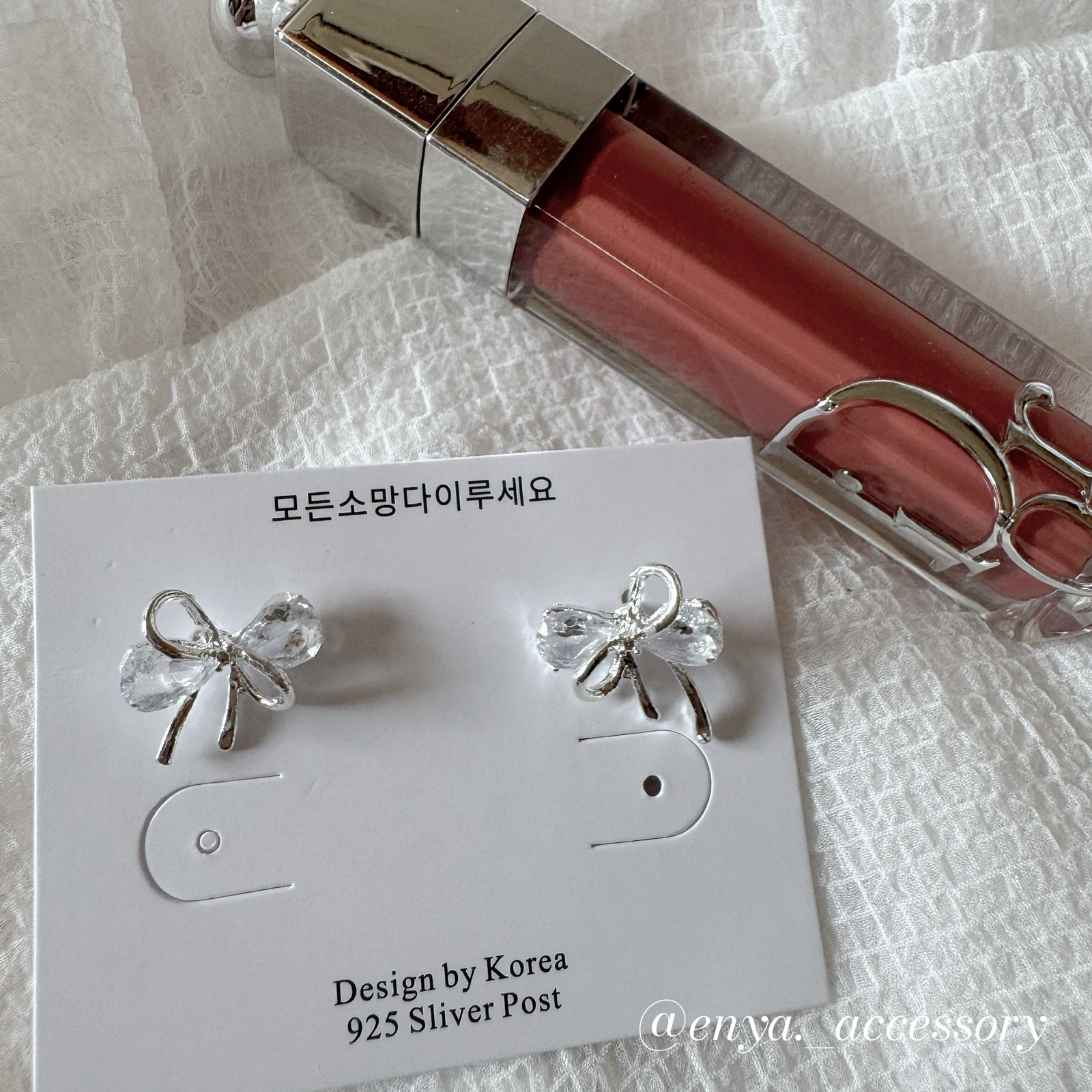 蝴蝶結不規則鑽石耳環