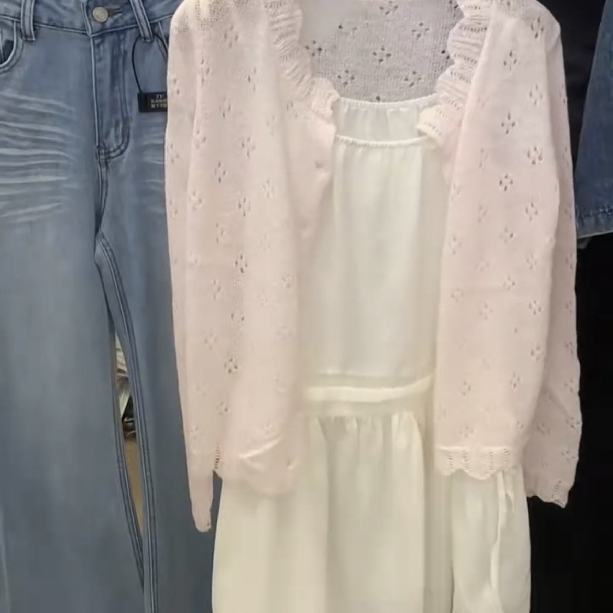 春天套裝小白花洋裝+開衫🌻