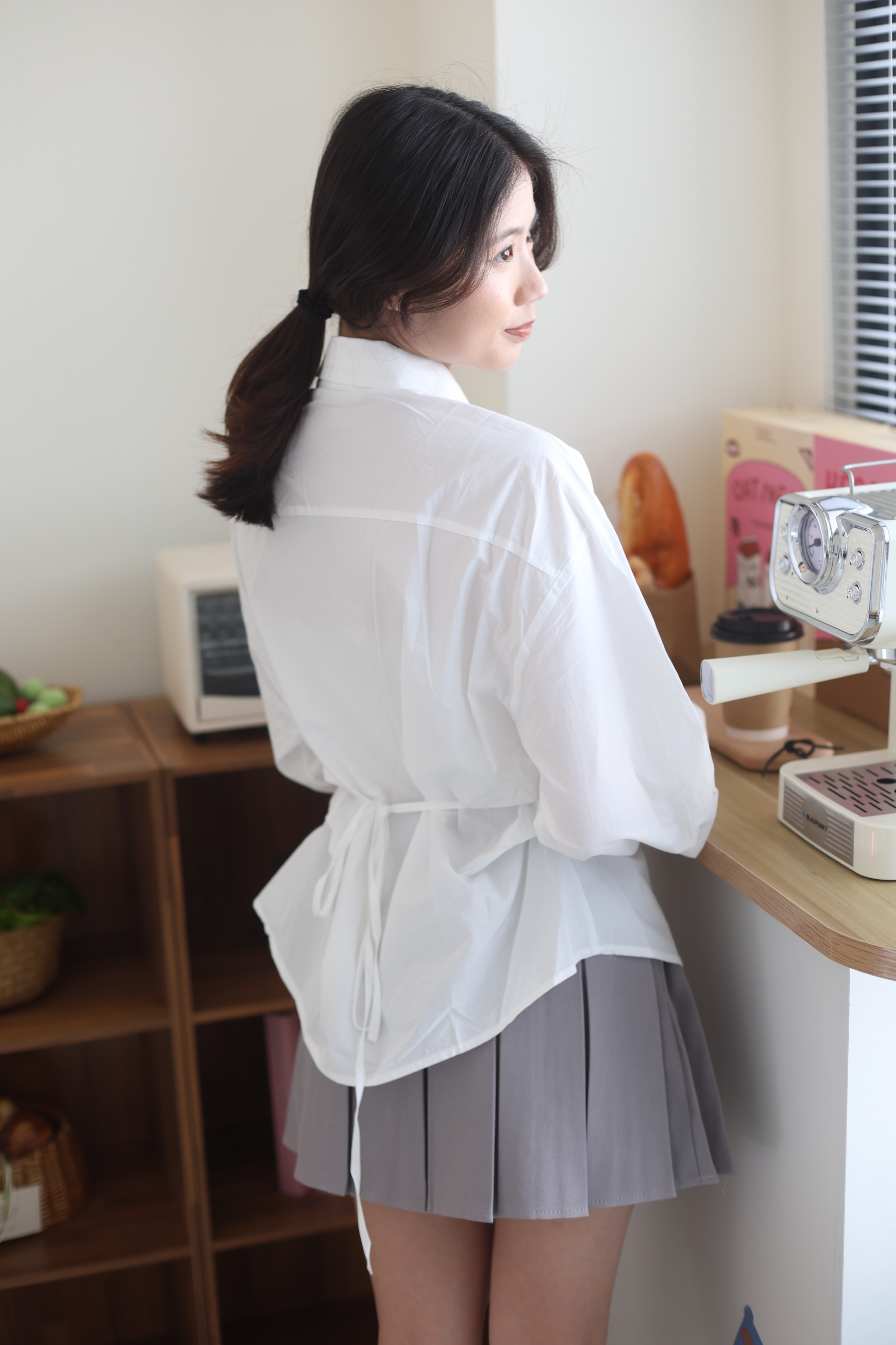 「現貨」檸檬🍋後綁帶襯衫