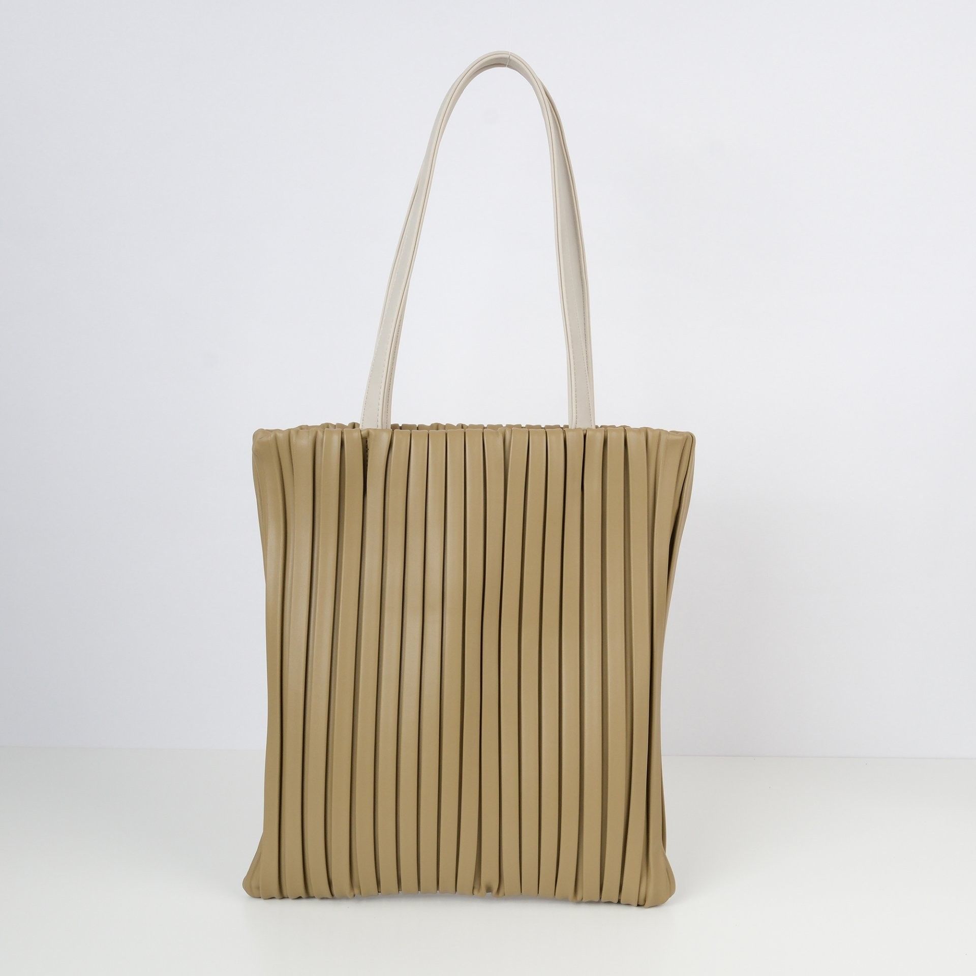 【預購】Justincase TESS（勿直接下單 請先私訊IG詢問⮕@_w.e_shop）