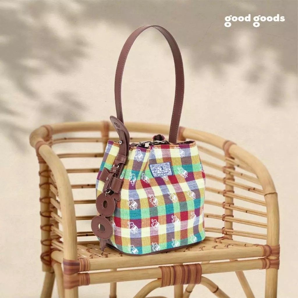 【預購】Good Goods 手工卡拉辛府白布紋水桶包（勿直接下單 請先私訊IG詢問⮕@_w.e_shop）