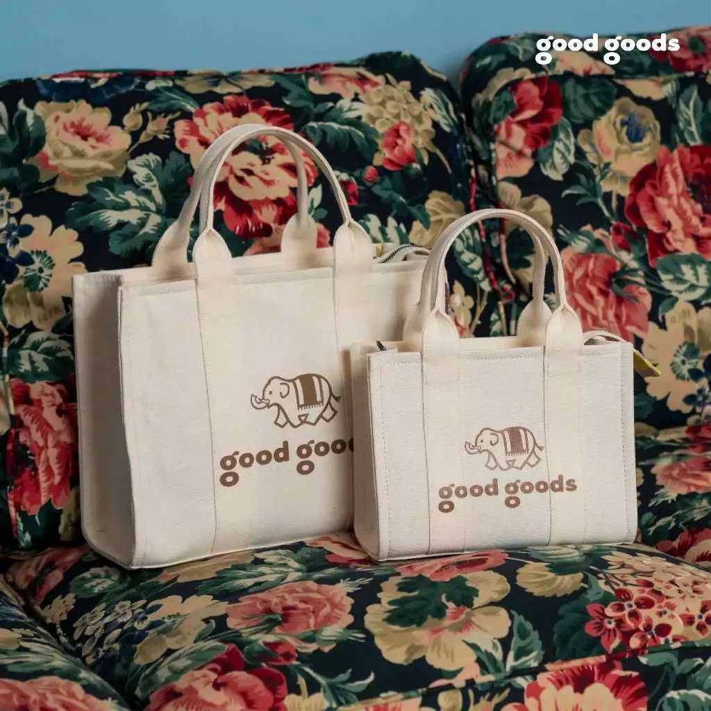 【預購】Good Goods 帆布手提包 — 經典圖案印花（勿直接下單 請先私訊IG詢問⮕@_w.e_shop）