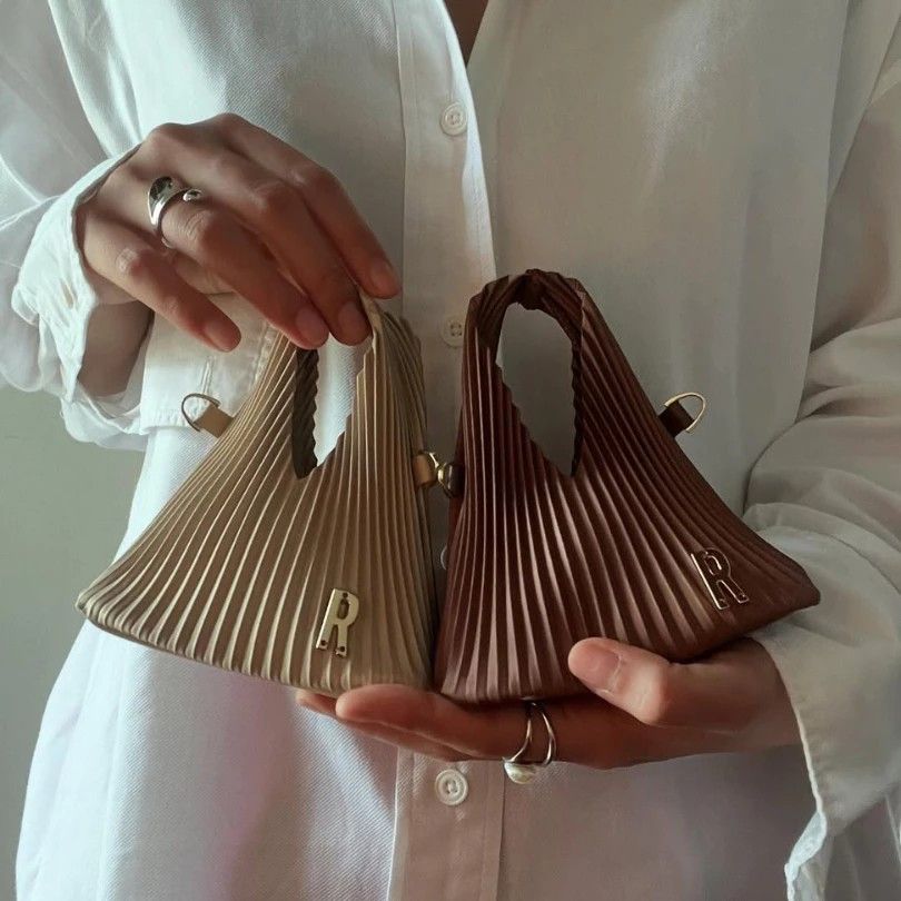 【預購】Repleat Hobo Petite系列（勿直接下單 請先私訊IG詢問⮕@_w.e_shop_）