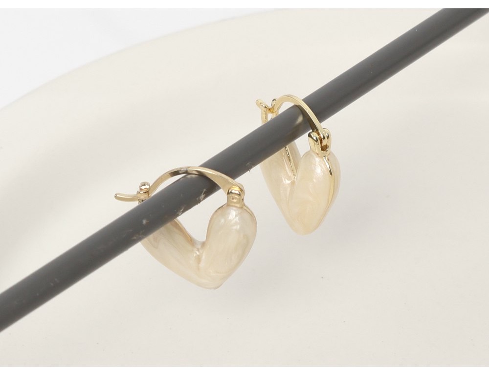 Velvet Heart｜柔光愛心耳環