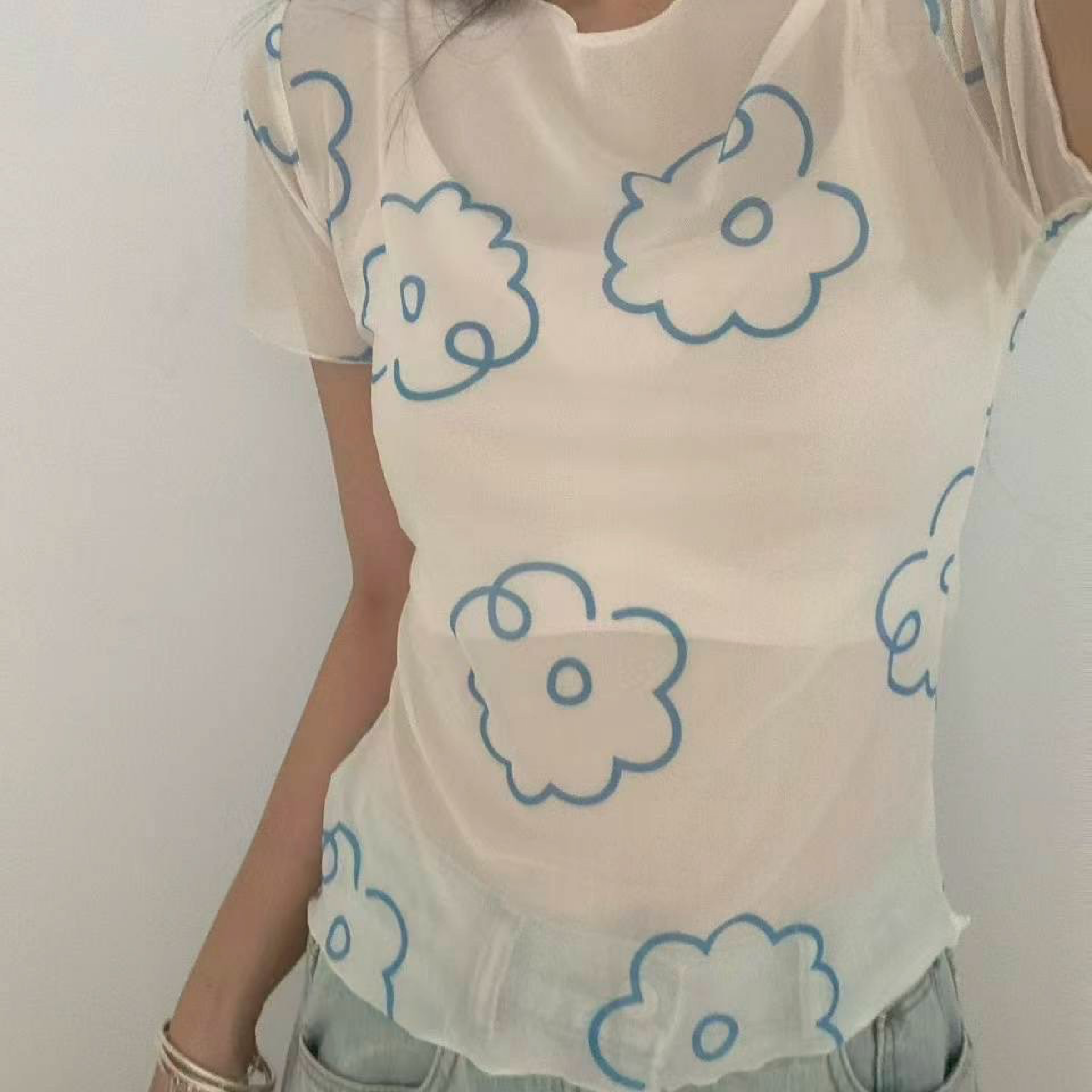 DDCT.現貨/大花花內搭短袖