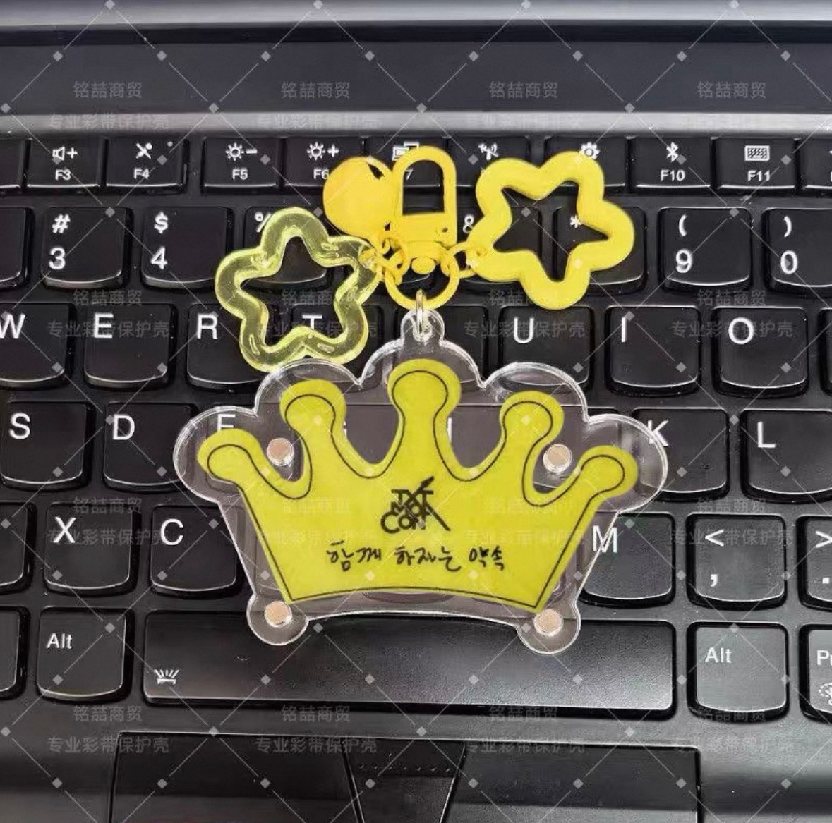 MOA CON壓克力吊飾