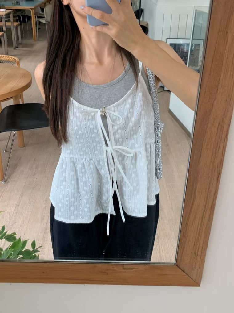 蕾絲燒花綁帶造型背心