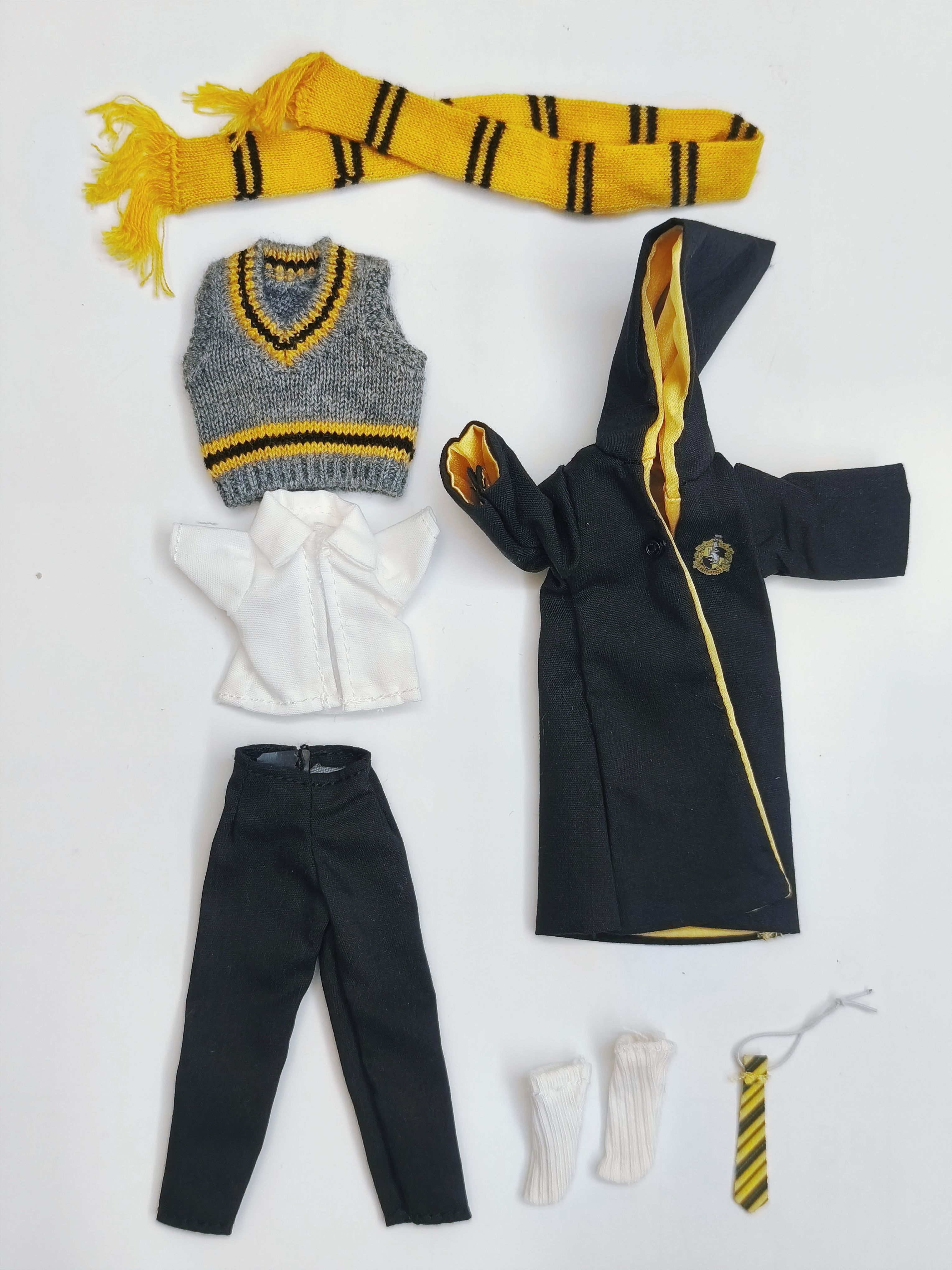 赫夫帕夫學院服+魔杖
