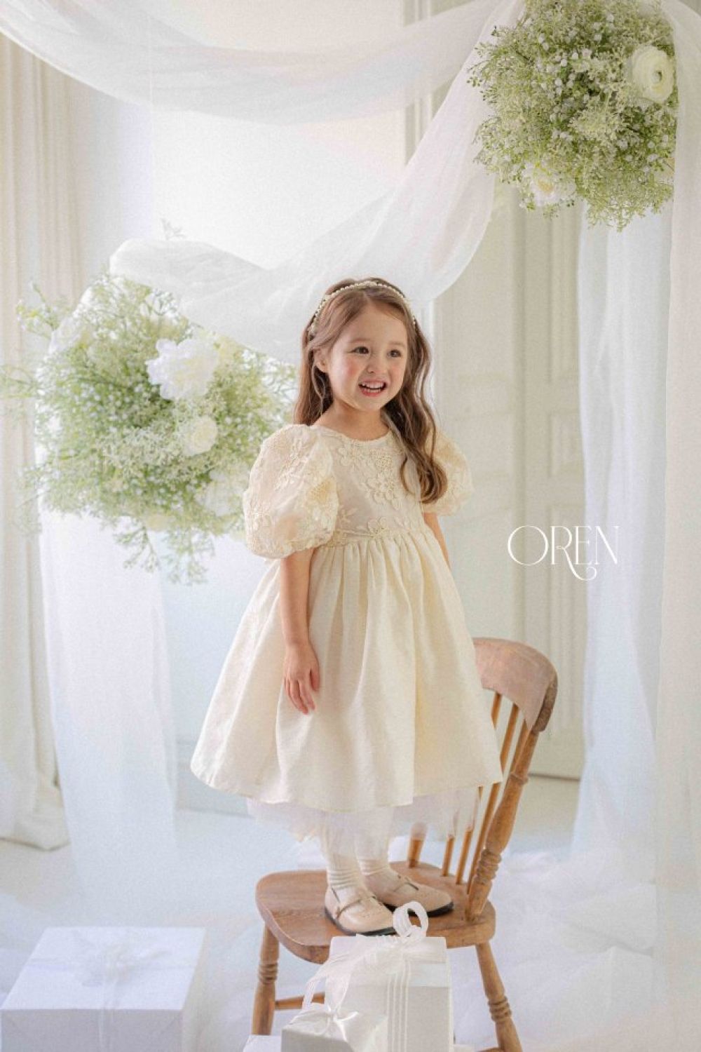 韓國童裝｜Oren Etta Bling 亮絲洋裝📏 尺寸  S-M-L-XL 晨曦金