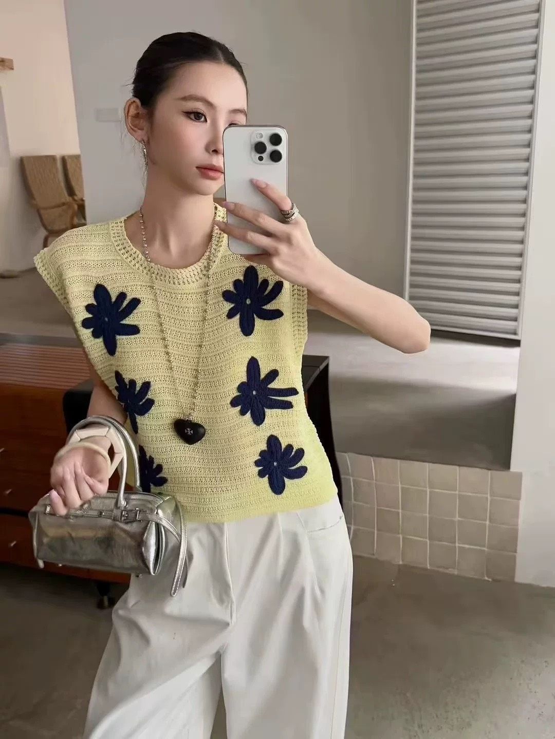 可愛花花針織背心