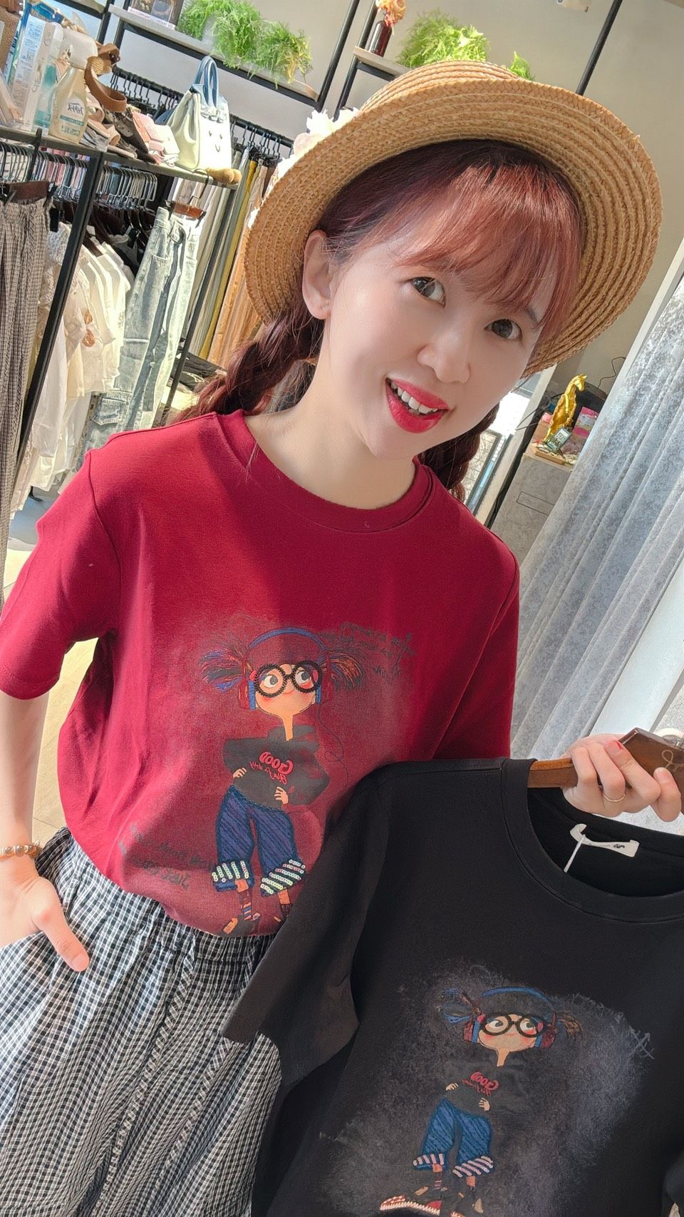 小女孩印花些微刺繡點綴中長版圓領棉Ｔ恤短袖上衣