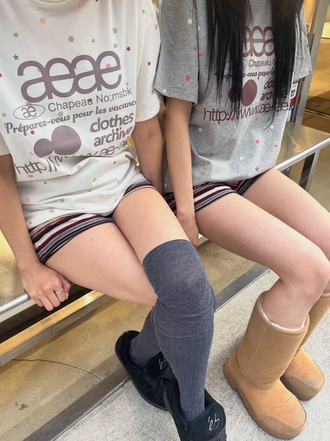 AEAE WEB LOGO COLOR DOT T-SHIRTS
