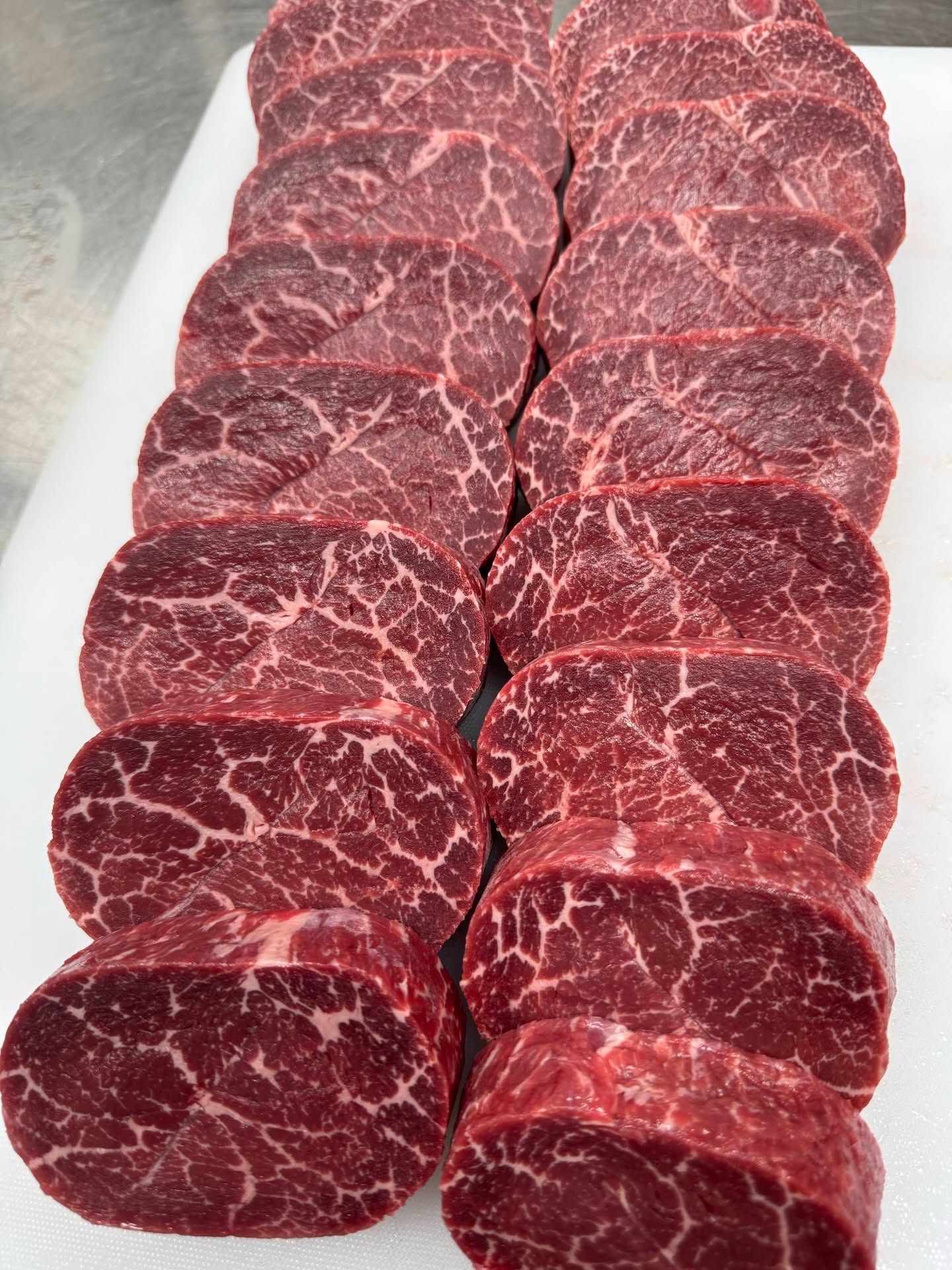 【原肉】2GR澳洲冠軍品牌 等級M8-9【黃瓜條】澳洲榮獲金獎 菲力口感！低脂、高蛋白、超多汁！健身人飲控最愛！