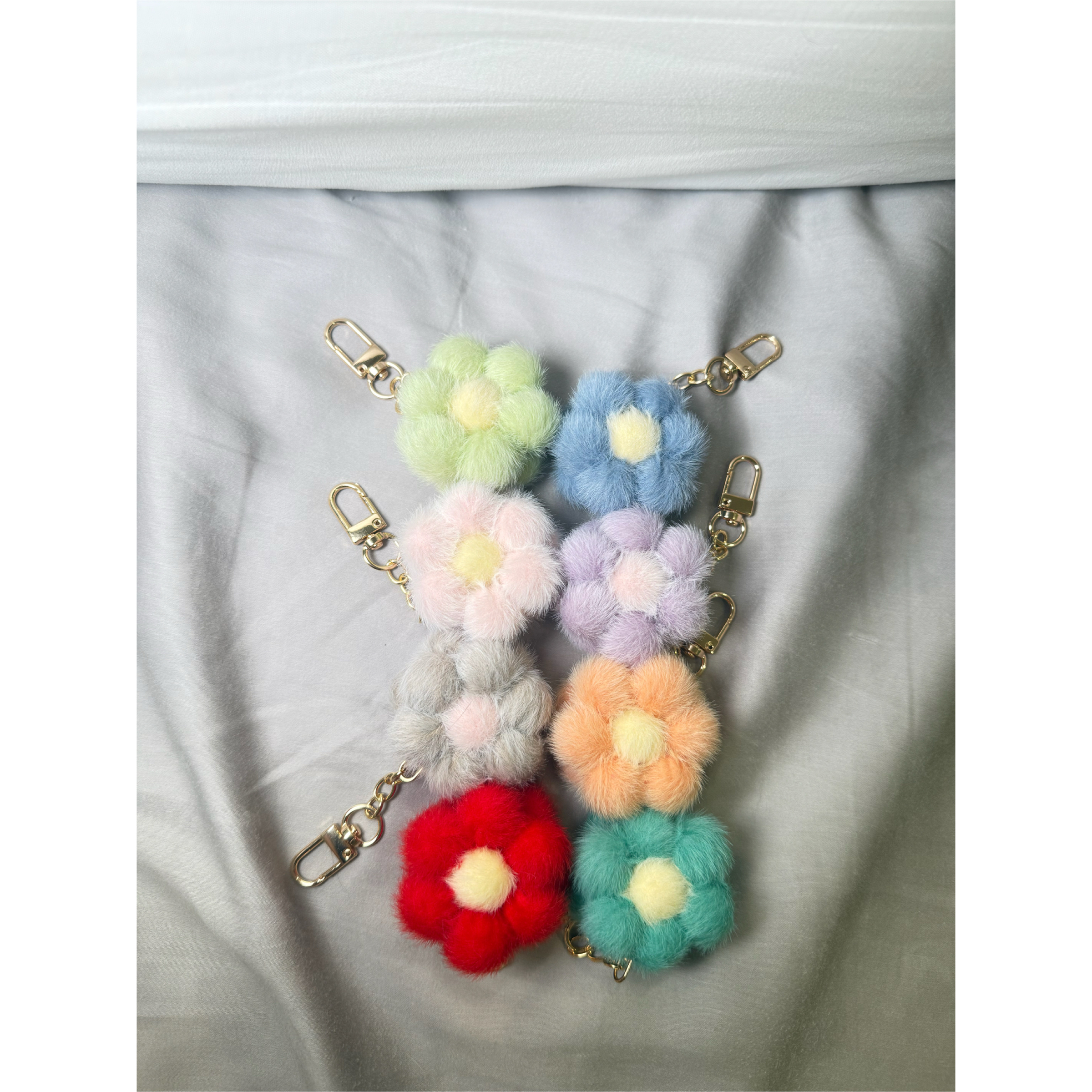馬卡龍色水貂毛小花鑰匙扣