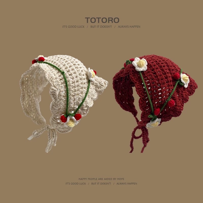 法式鏤空針織三角巾《預購》🌼