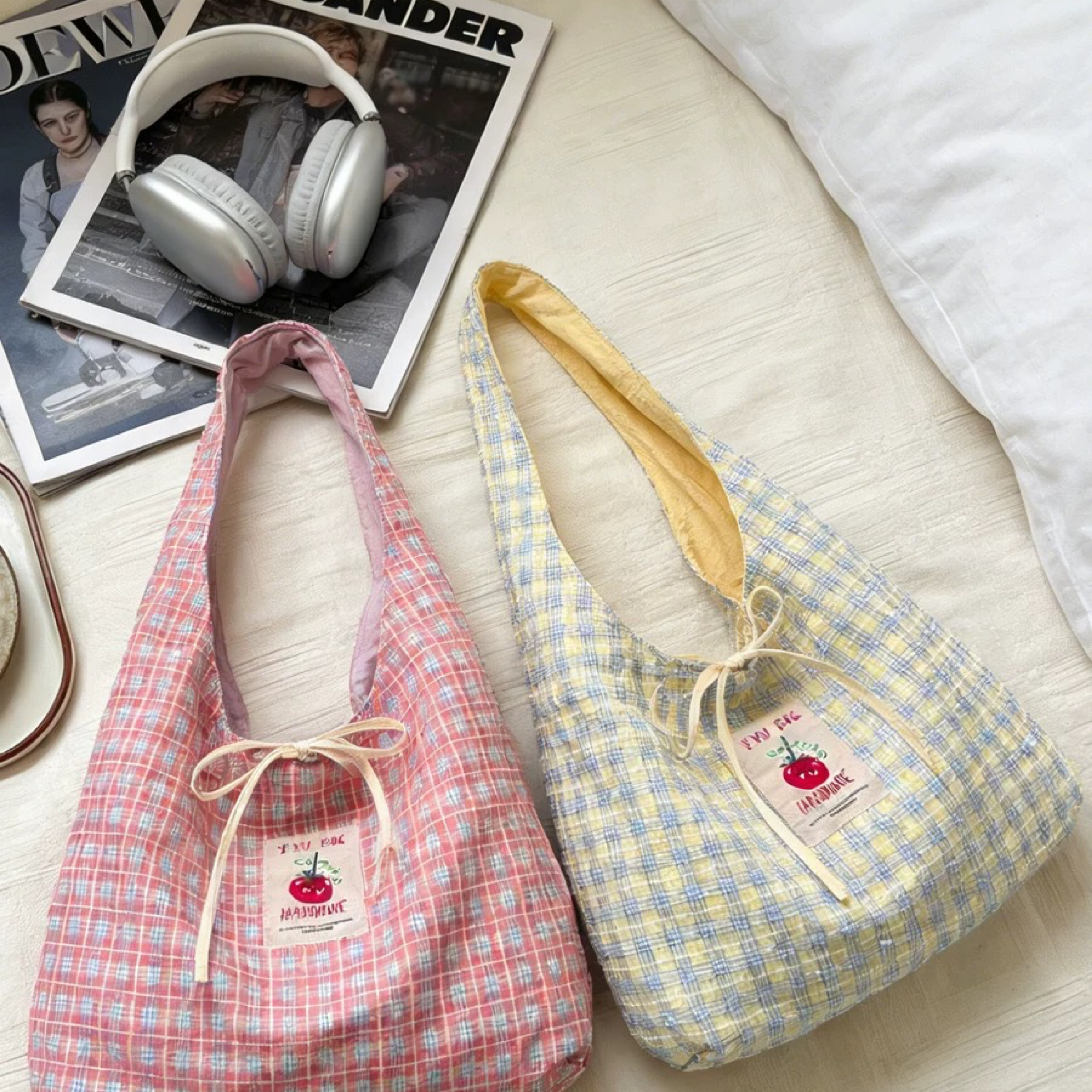 春日格紋肩背包《預購》