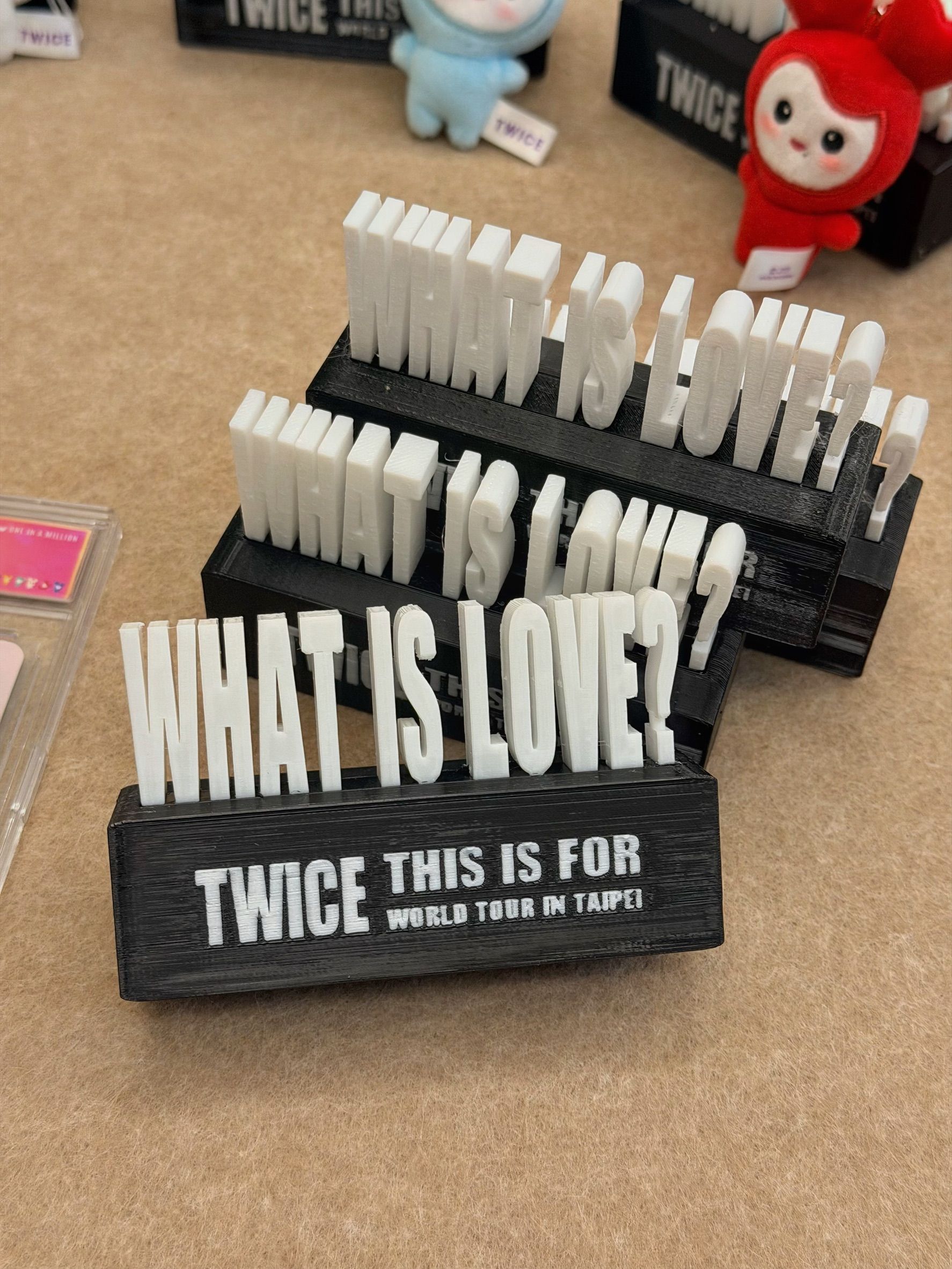 自製 Twice十周年 This is For 臺北限定 Land mark 地標 What is Love