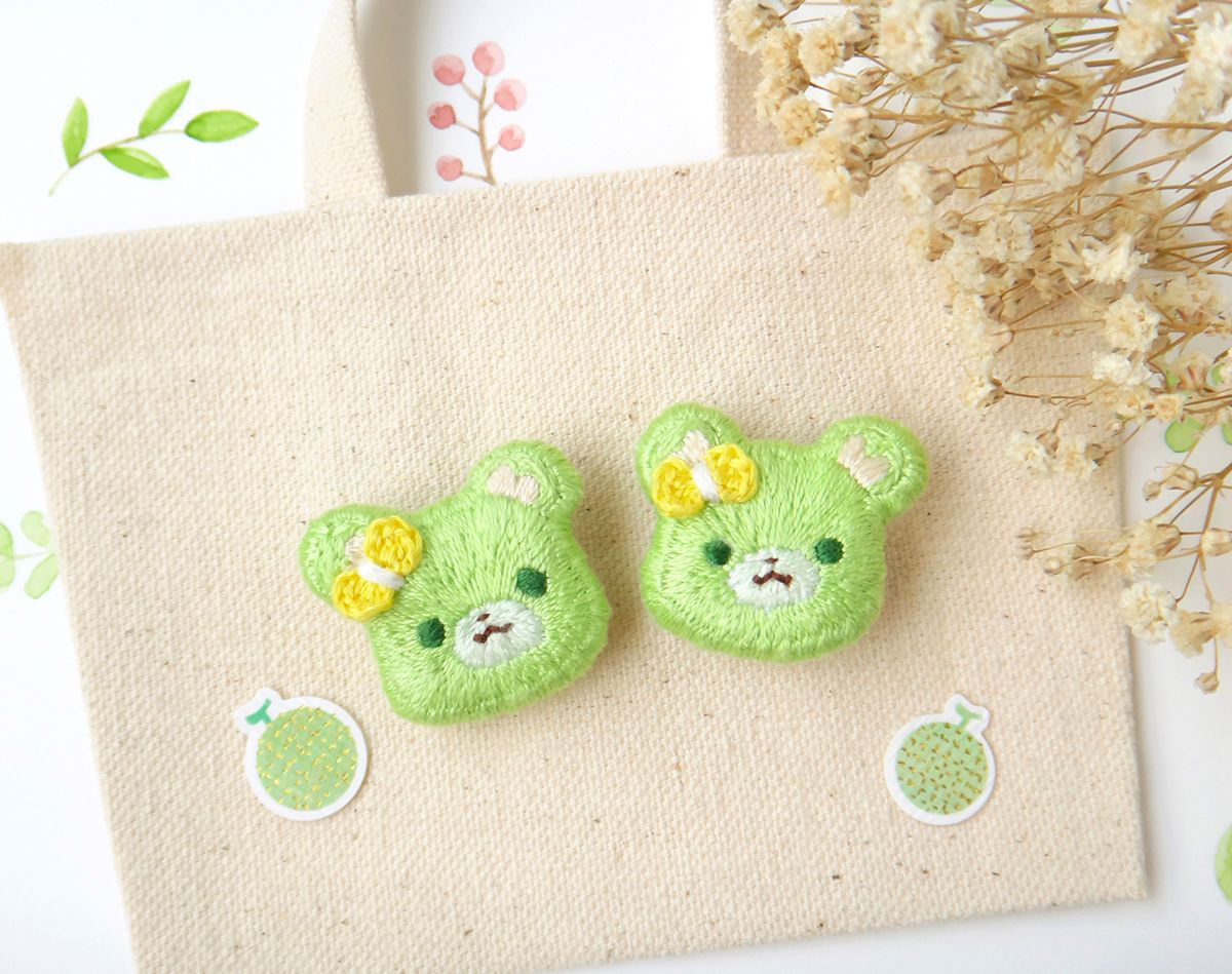 刺繡別針/6月生日熊-哈密瓜/安全別針