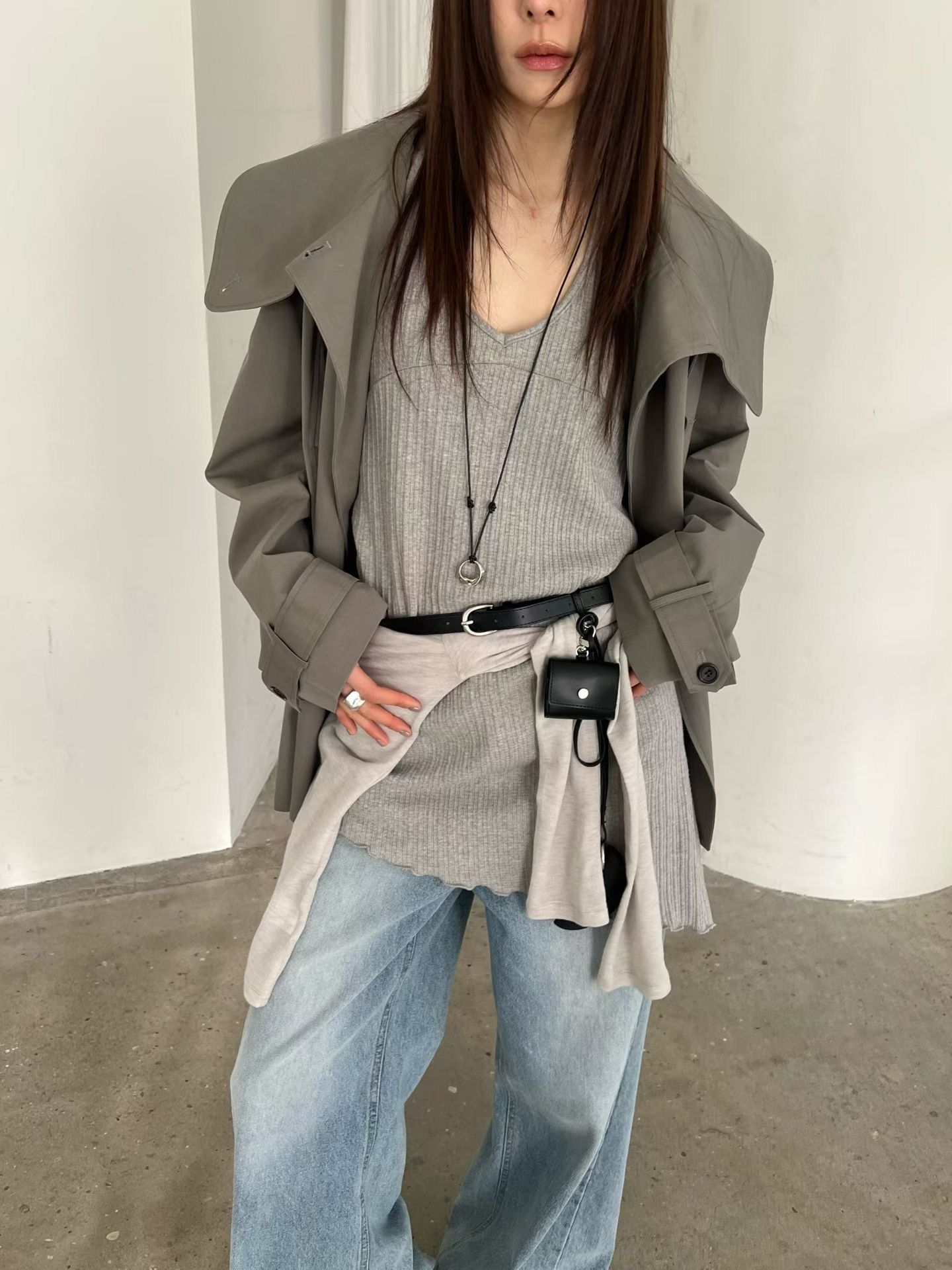 A8*版型超讚百搭斜短洋三色（黑白灰）