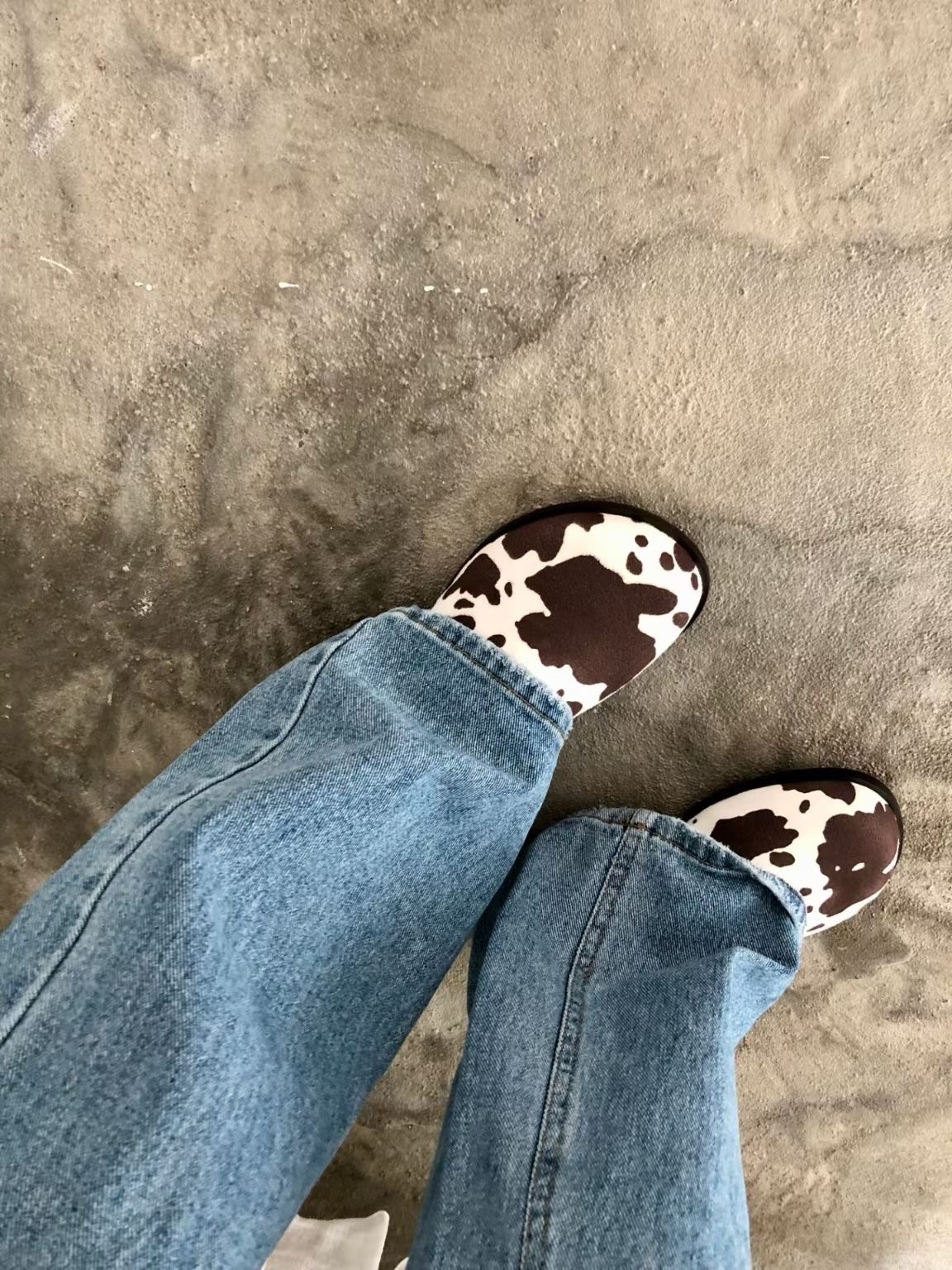 A60*超時髦乳牛拖鞋