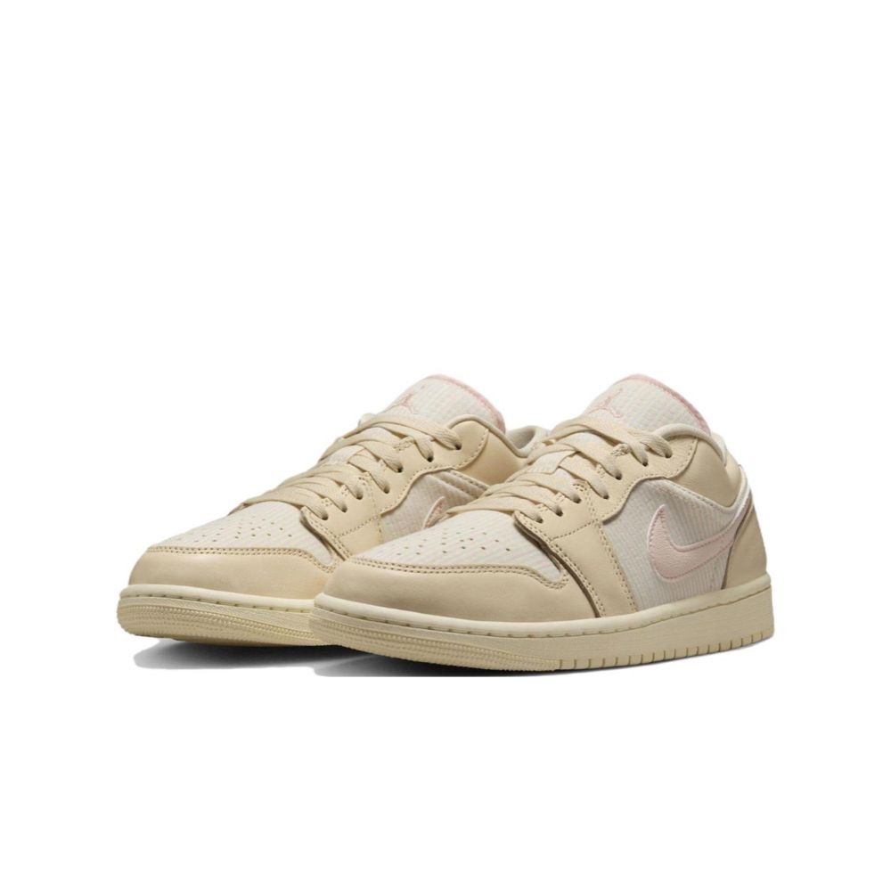 W Air Jordan 1 Low SE Seersucker 米白粉 FQ1925-100