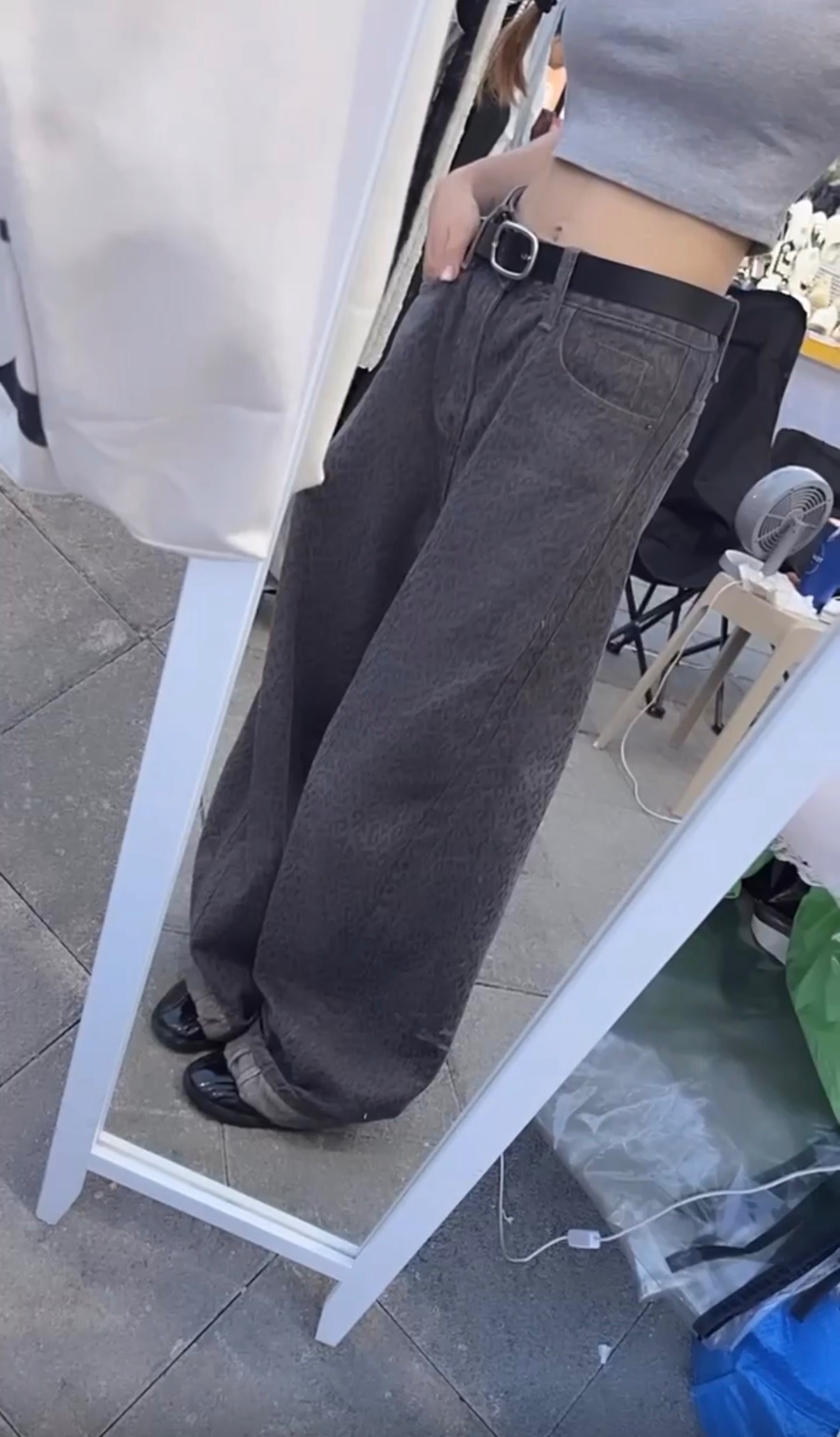 ✨熱銷回歸🛒水洗豹紋彎刀牛仔褲