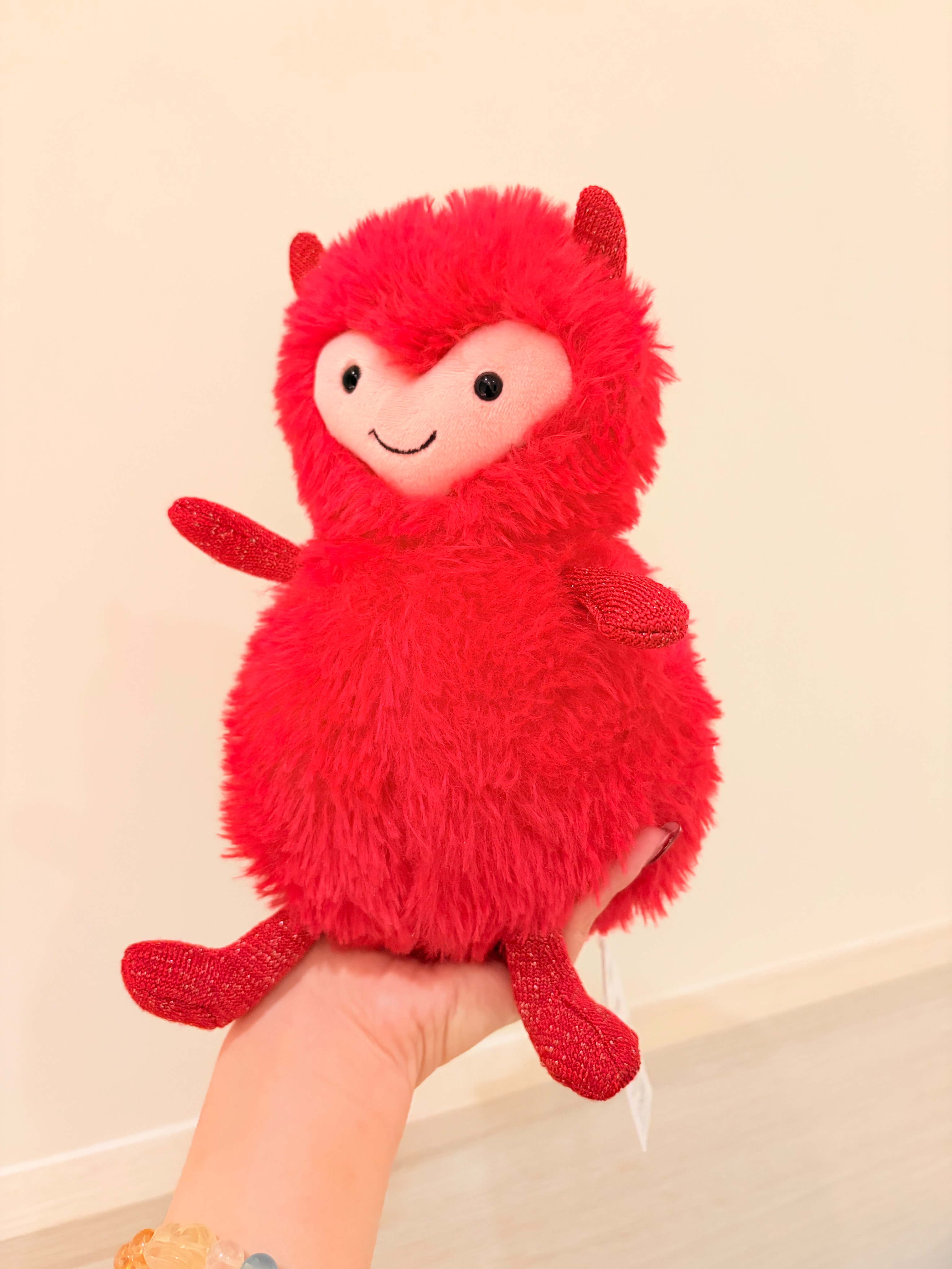 （已絕版） Jellycat 抱抱麥斯納吉娃娃 Hugg McSnugg