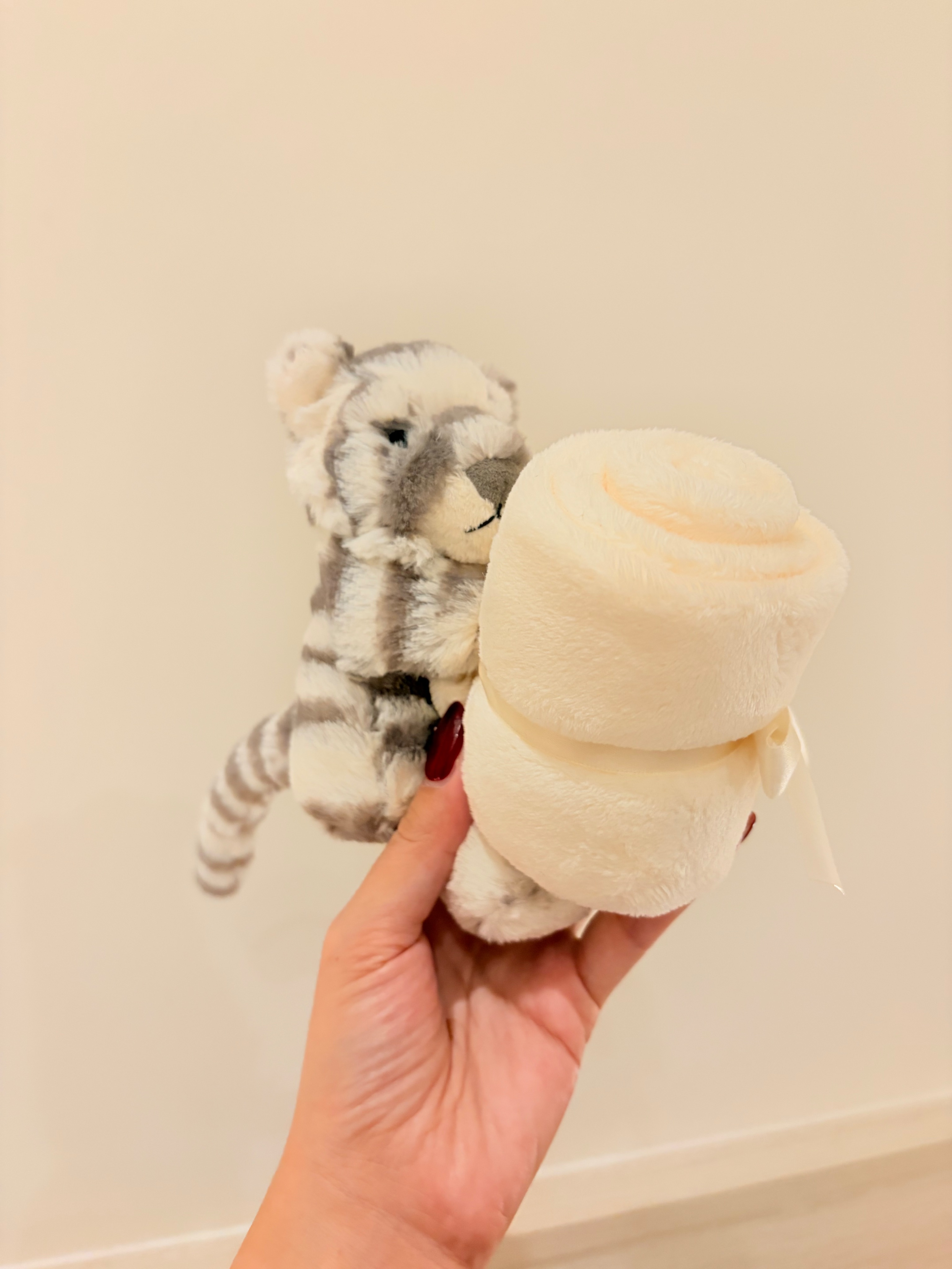 （已絕版）Jellycat 雪虎安撫巾 幼兒安撫巾 安撫玩具 Bashful Snow Tiger Soother