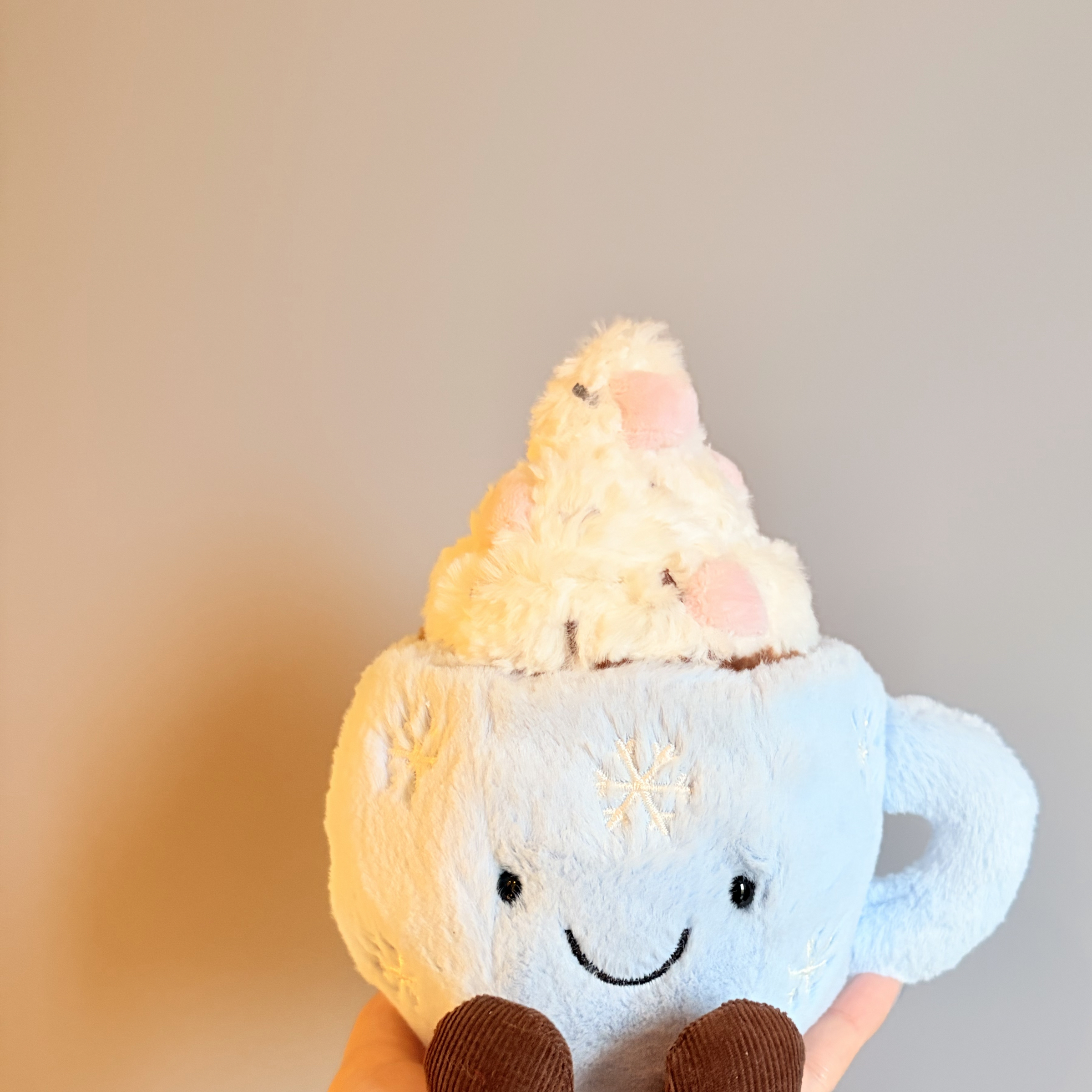 （已絕版） Jellycat 趣味棉花糖熱巧克力杯 Hot Chocolate with Marshmallows