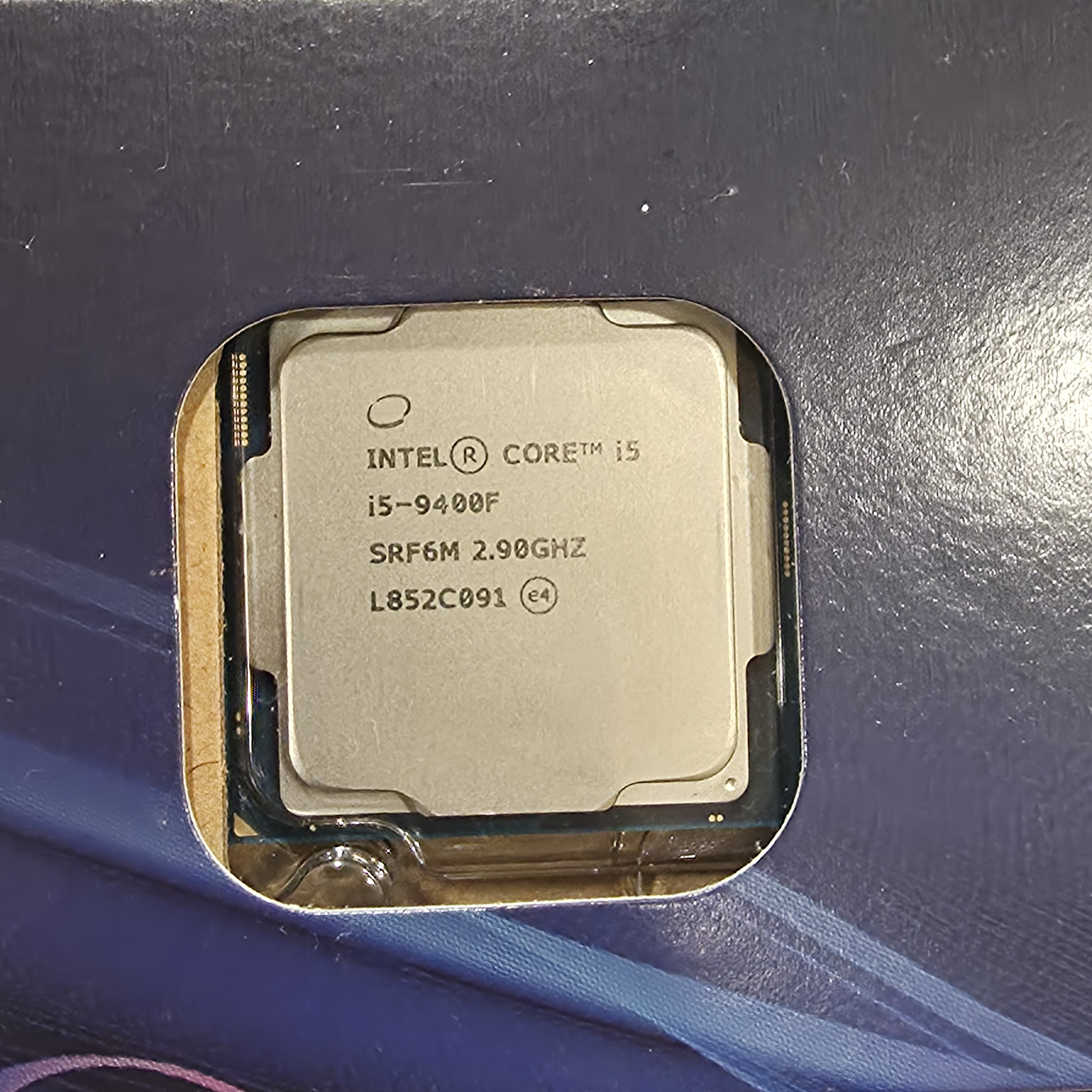 Intel i5-9400F