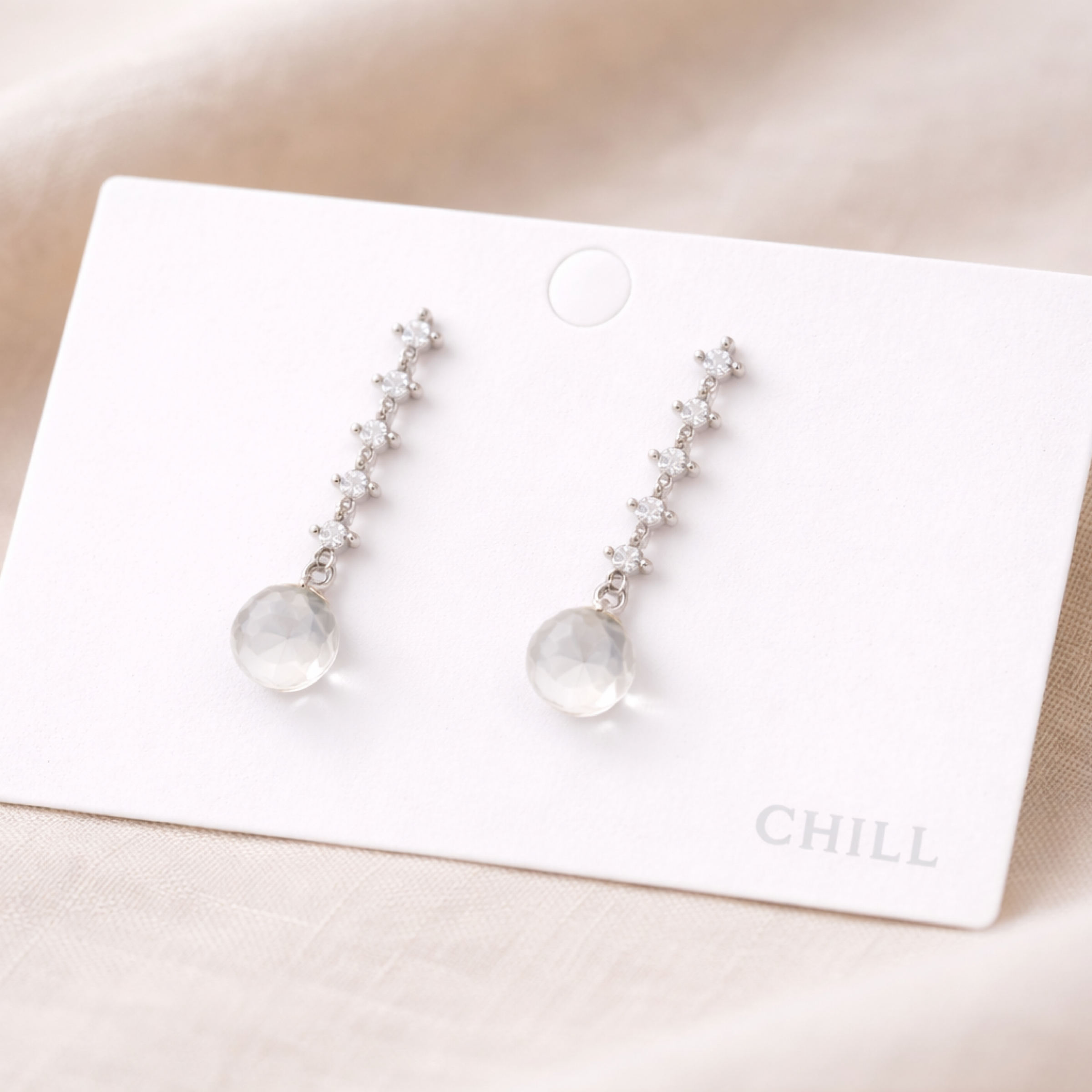 ［微光細語］｜白水晶垂墜耳環