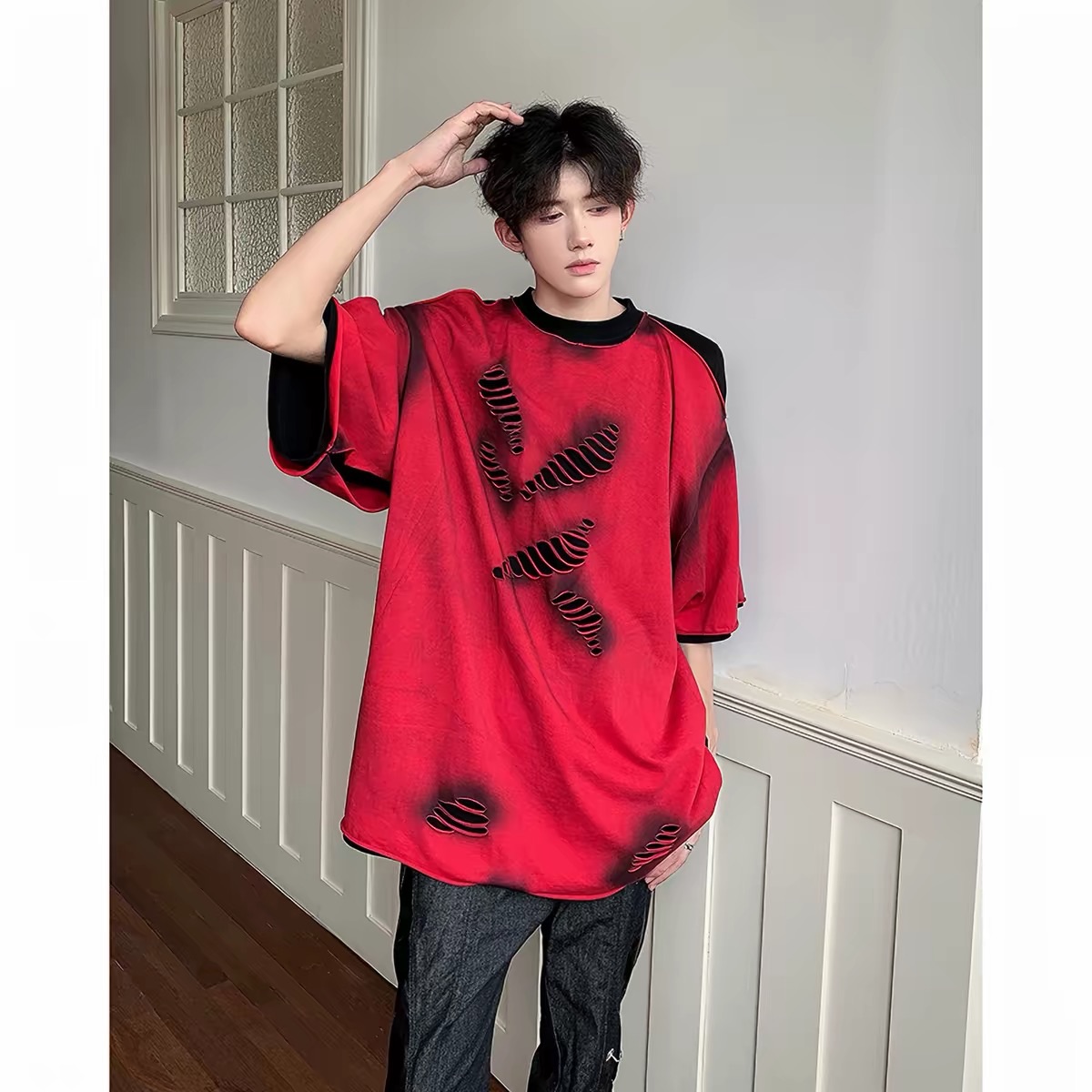 龐克黑紅拼接刷破交叉設計感上衣