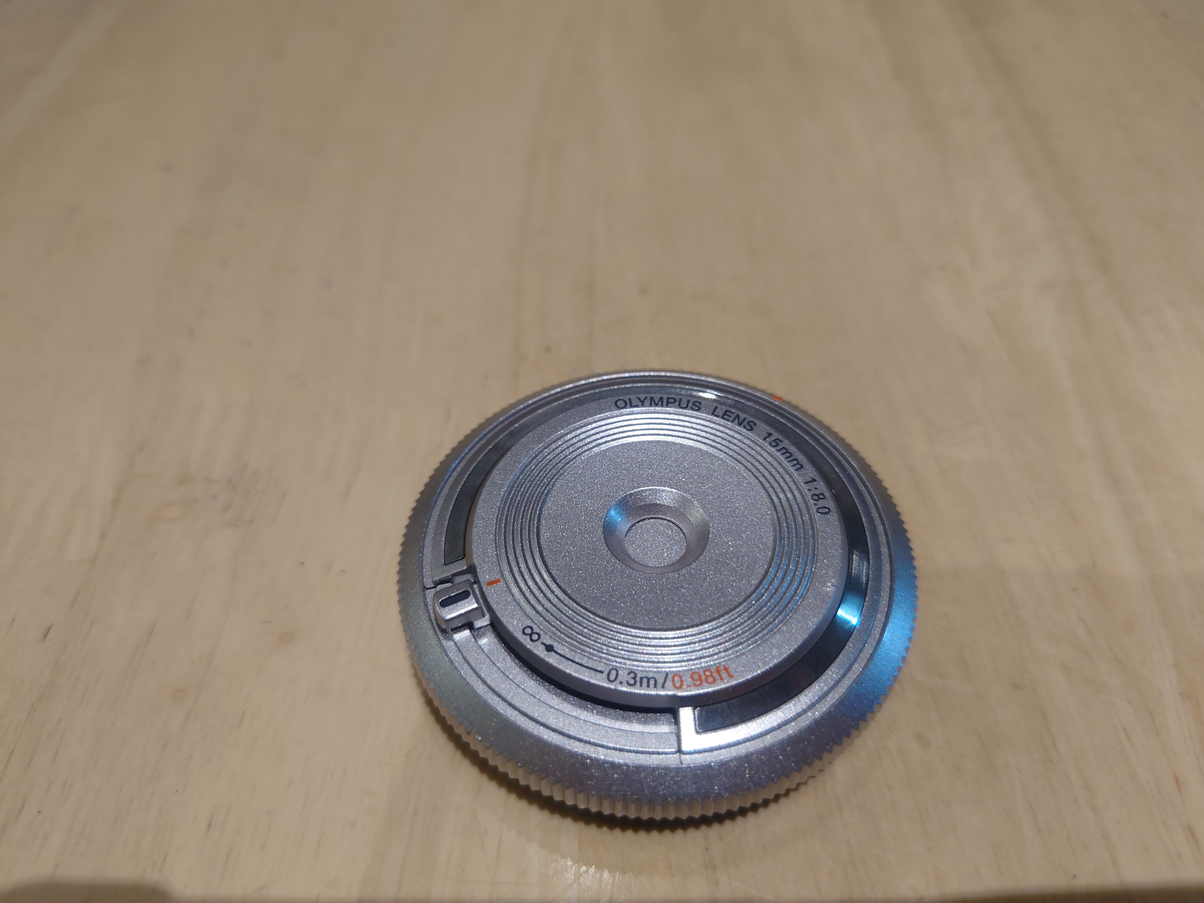 Olympus 15mm f8 鏡頭蓋