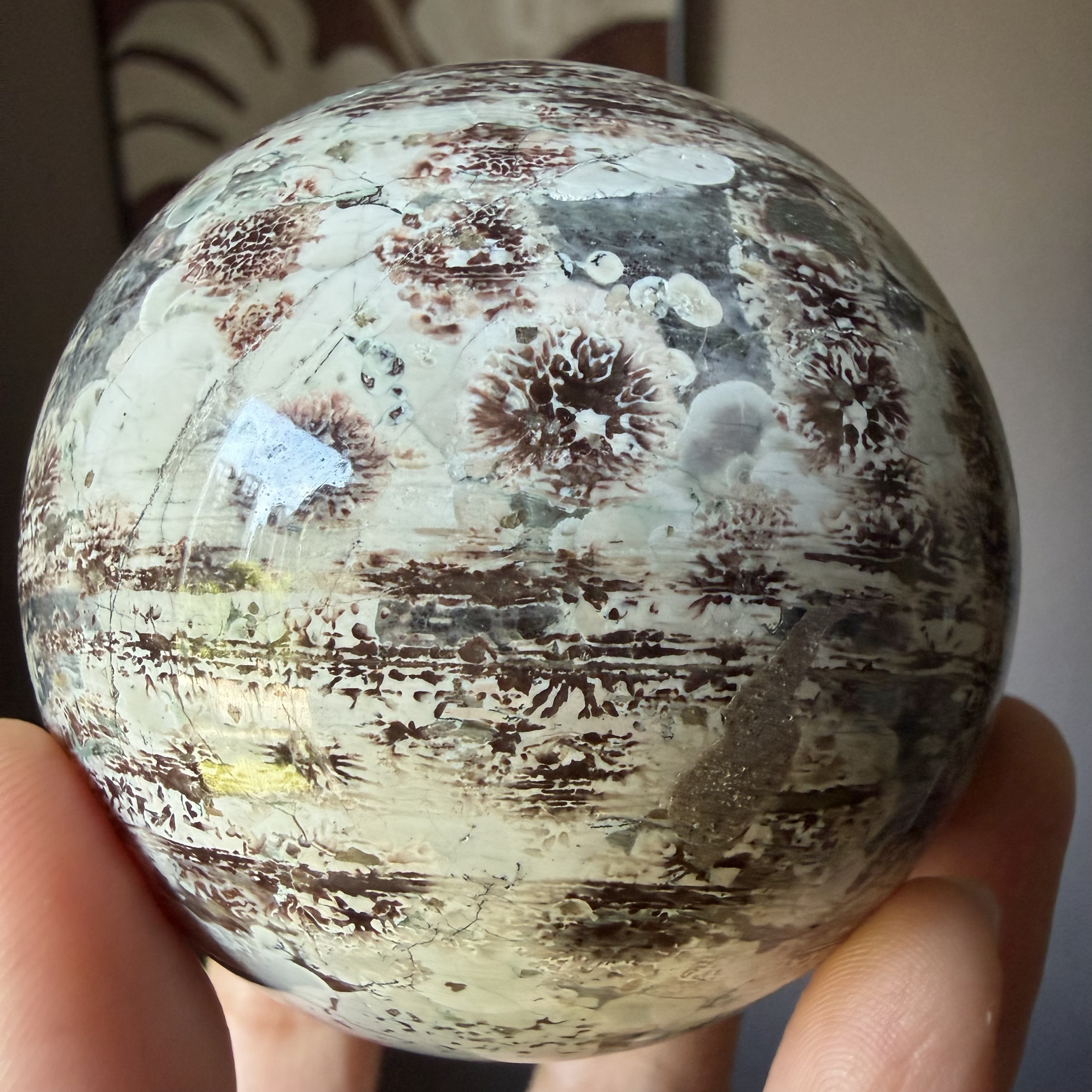 「擺件」 俄羅斯綠櫻花瑪瑙球 大顆 6.45cm 