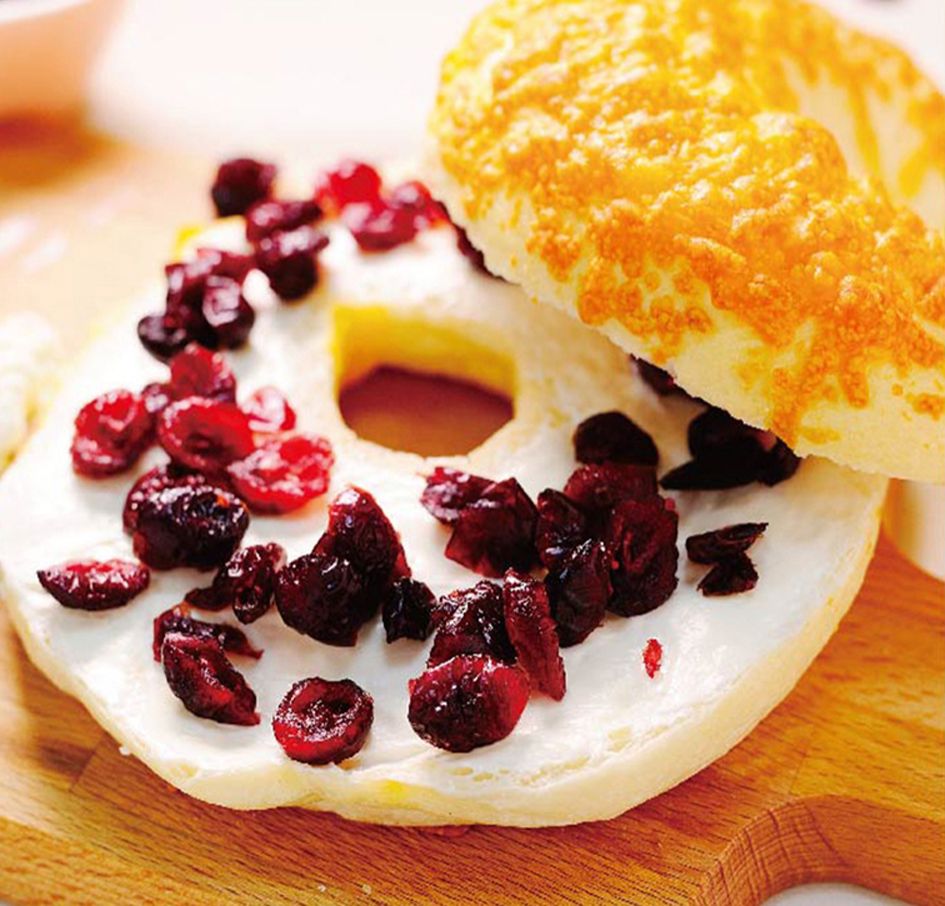 蔓越莓起司重乳酪脆皮起司貝果