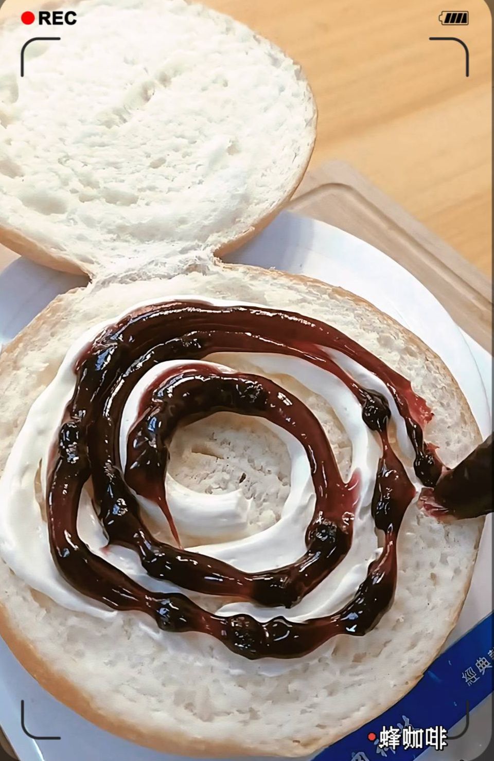 藍莓重乳酪貝果