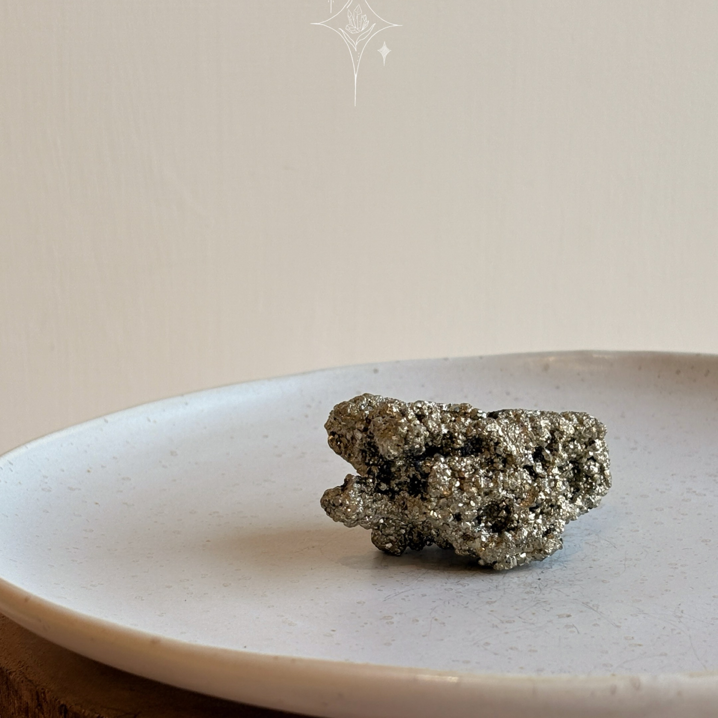 {黃鐵礦｝Pyrite 15