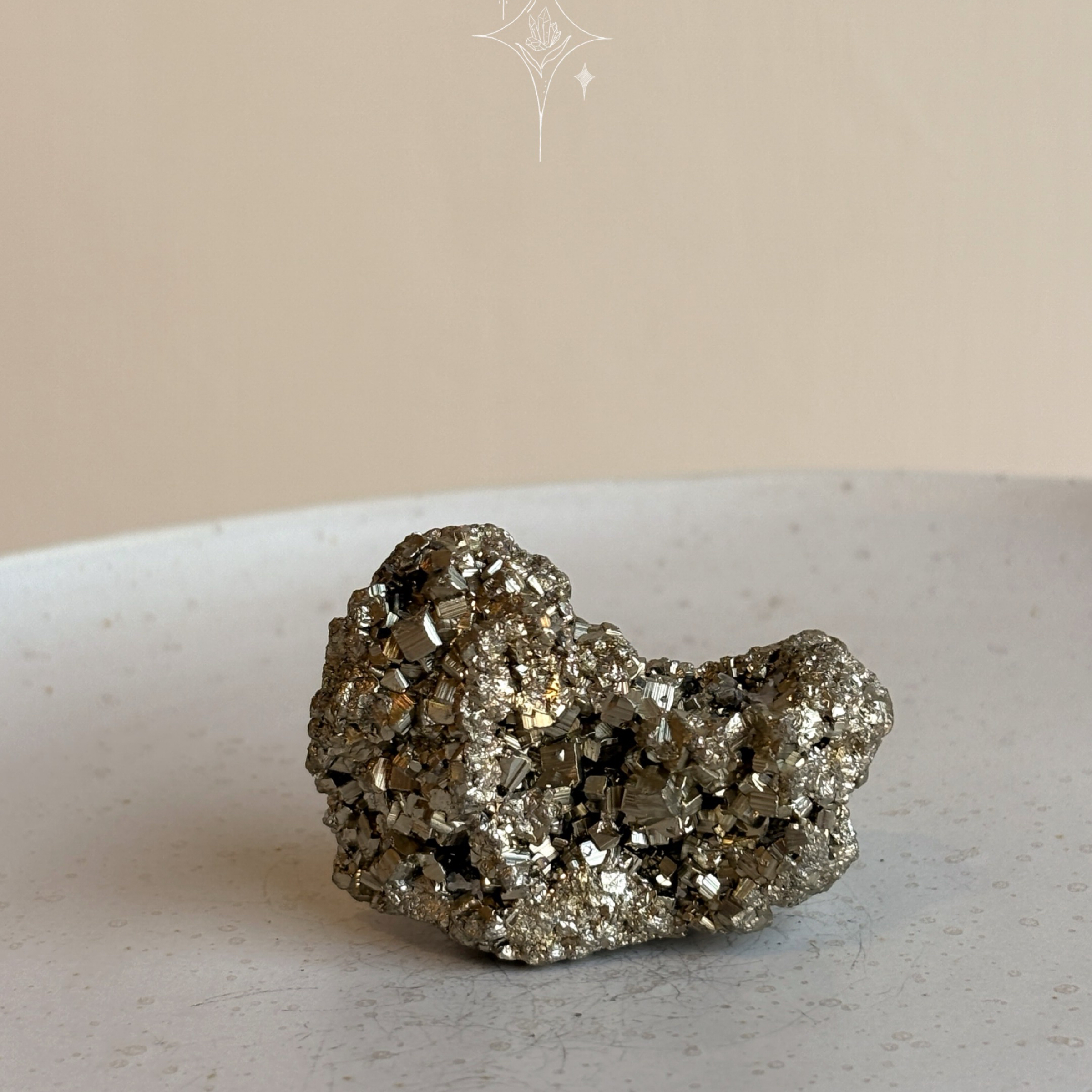 {黃鐵礦｝Pyrite 14