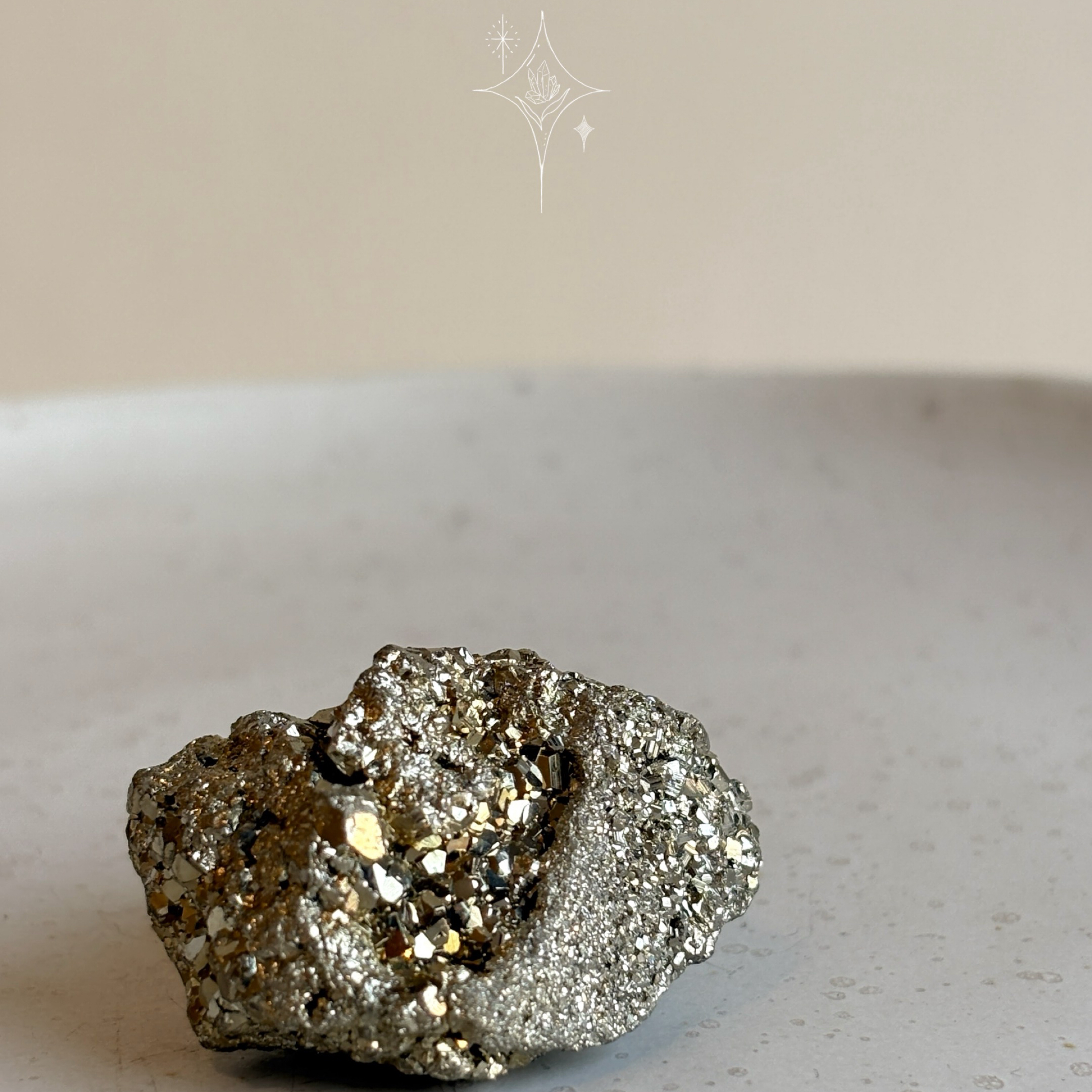 {黃鐵礦｝Pyrite 10