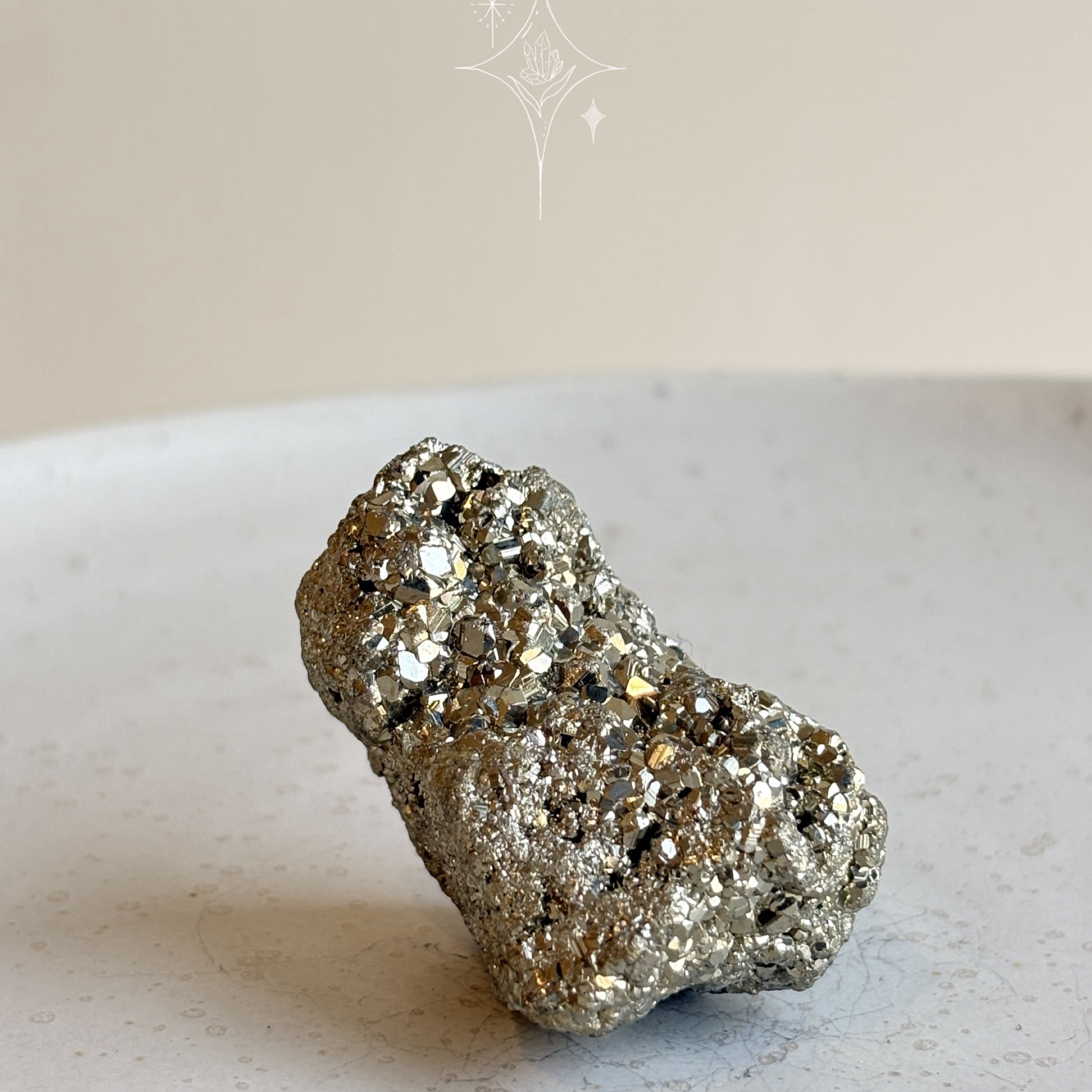 {黃鐵礦｝Pyrite 8