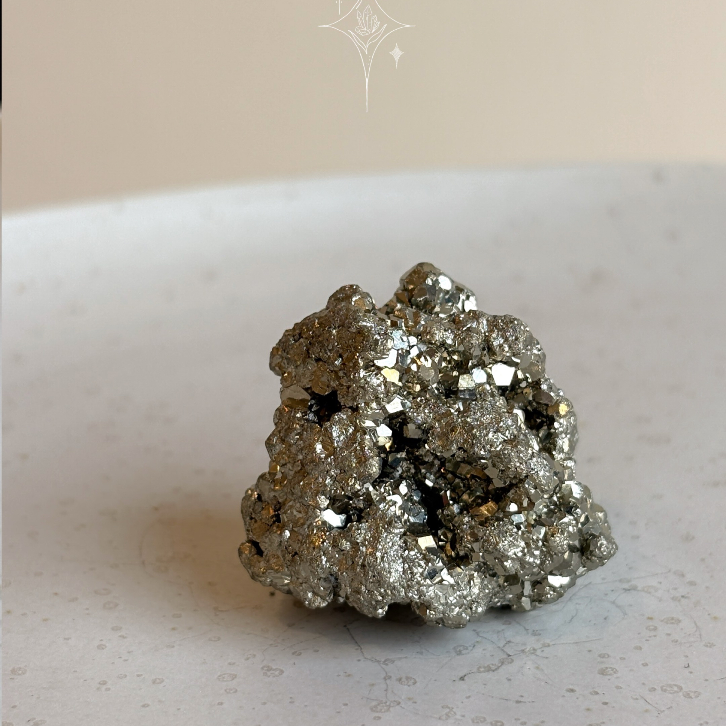{黃鐵礦｝Pyrite 2